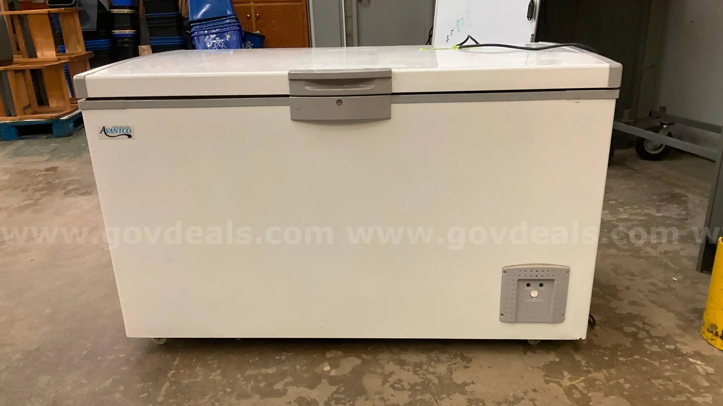 Chest Freezer - G2622603