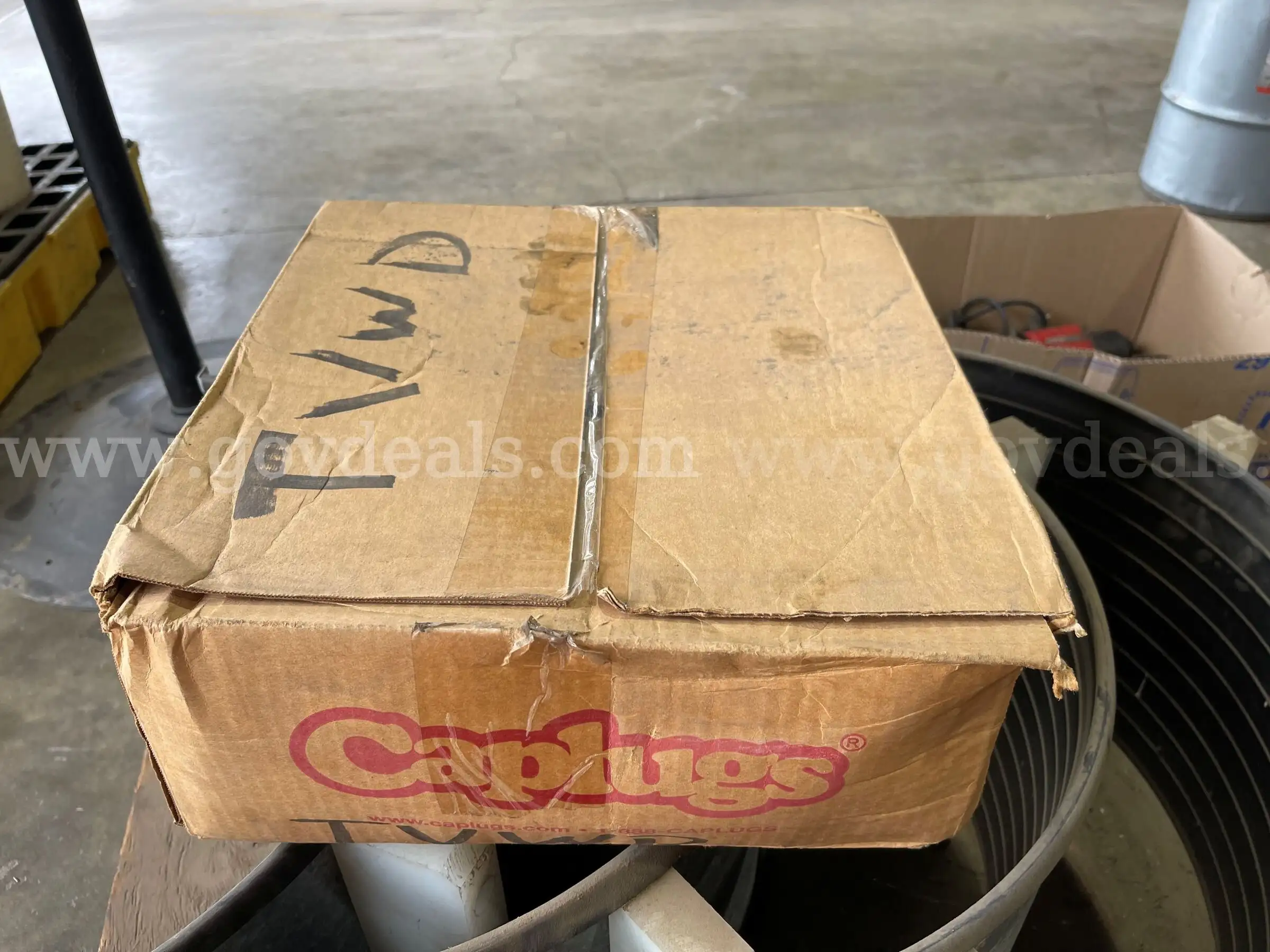 *UNOPENED* box of caps