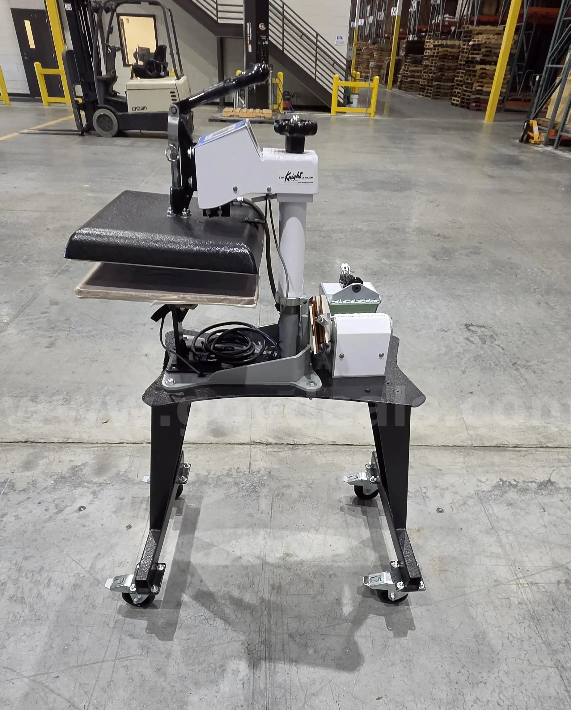 USED DIGITAL COMBO HEAT PRESS (SOLD AS IS).
