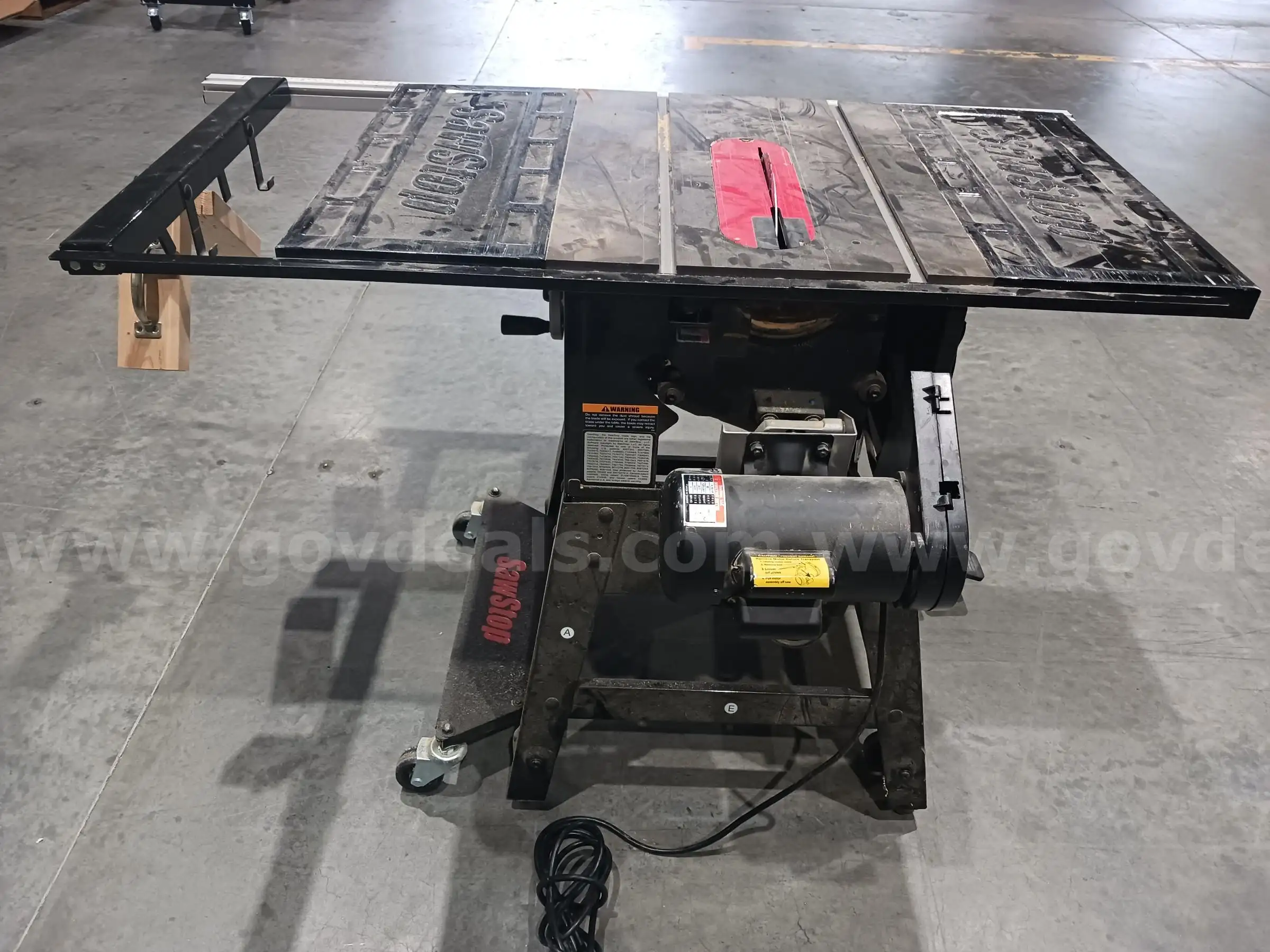 USED 10” Table Saw (SOLD AS IS).