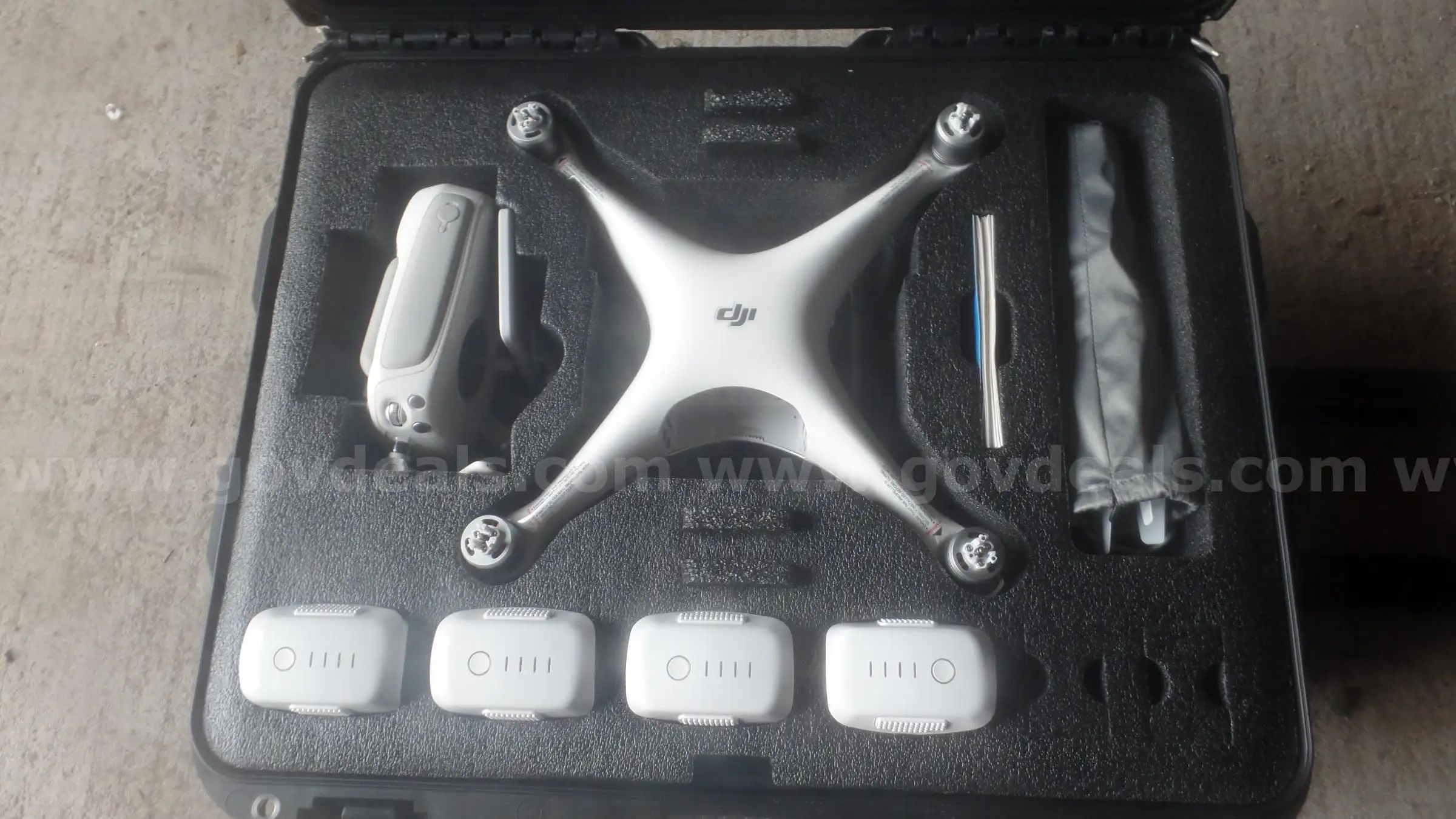 Phantom Pro Drone IT Cart Safe Backdrop display