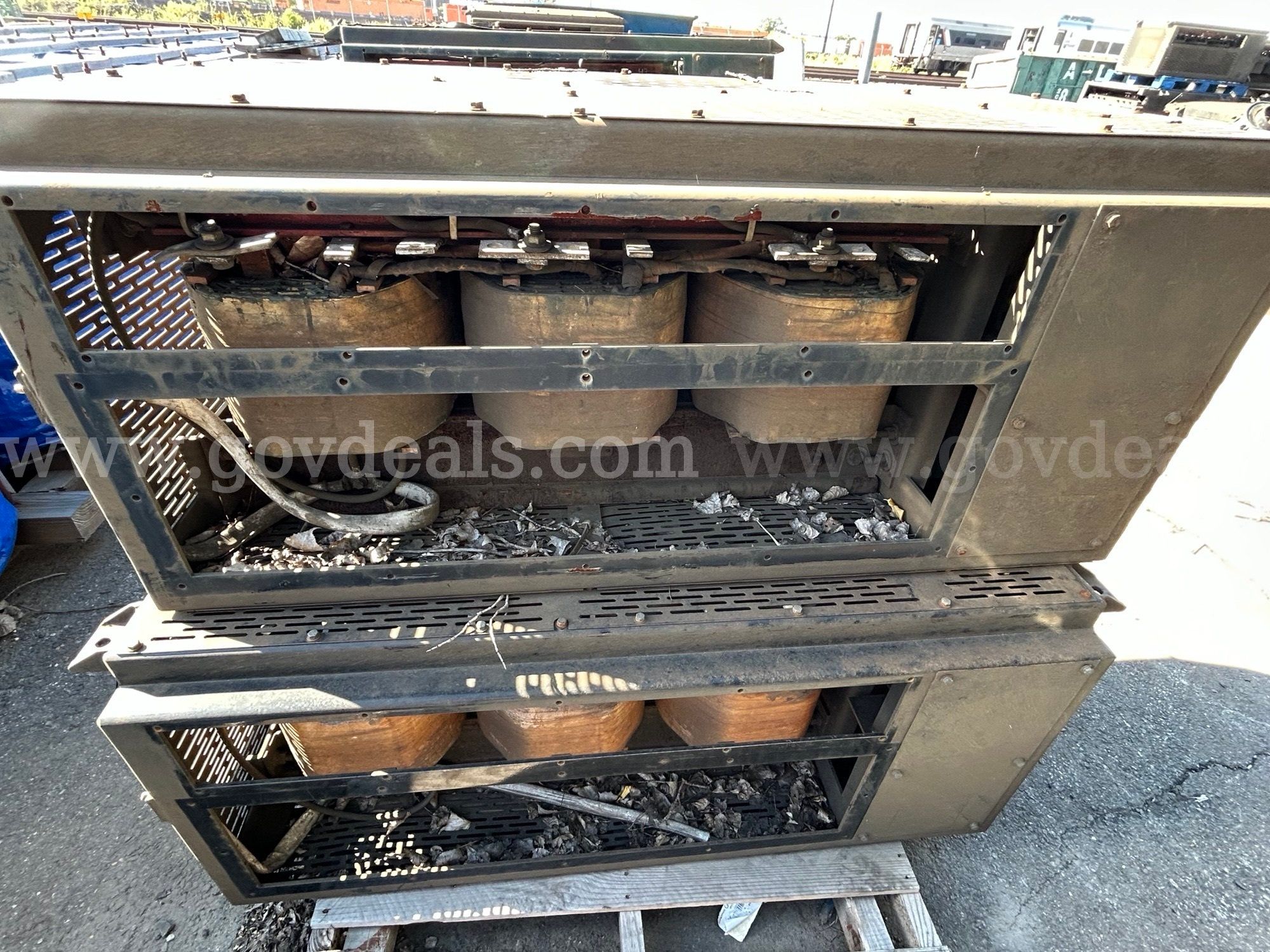 AP024735 - (12) 25876357.NEW TRANSFORMER ASSY AUX & FILTER BOX