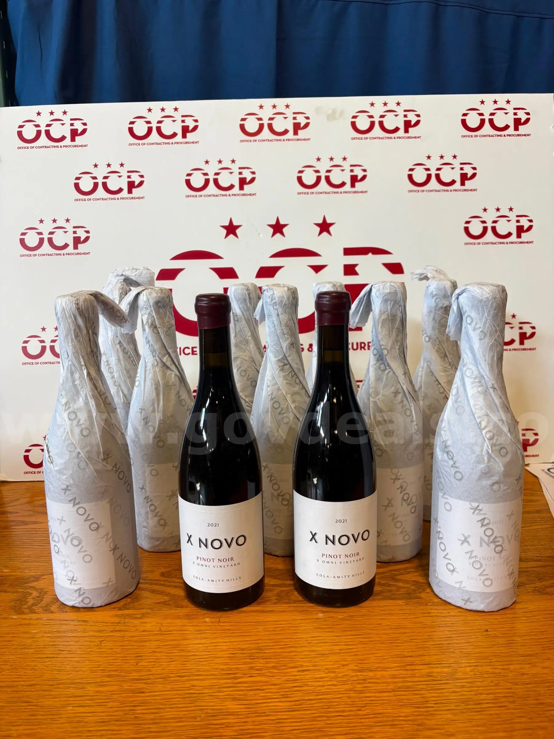 X Novo X-OMNI Pinot Noir 2021 (11 Bottles)