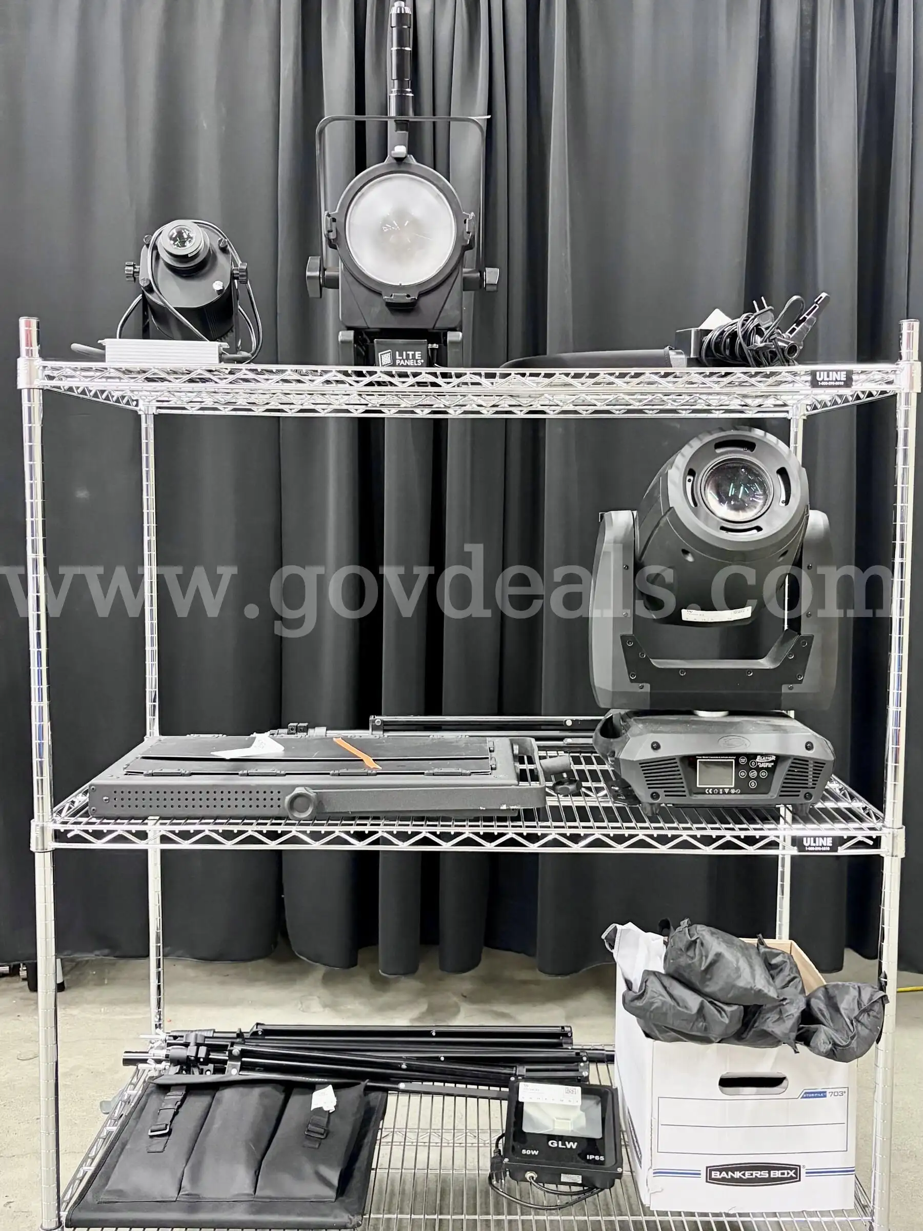 Lot of Stage and or Studio Lighting (431-19)