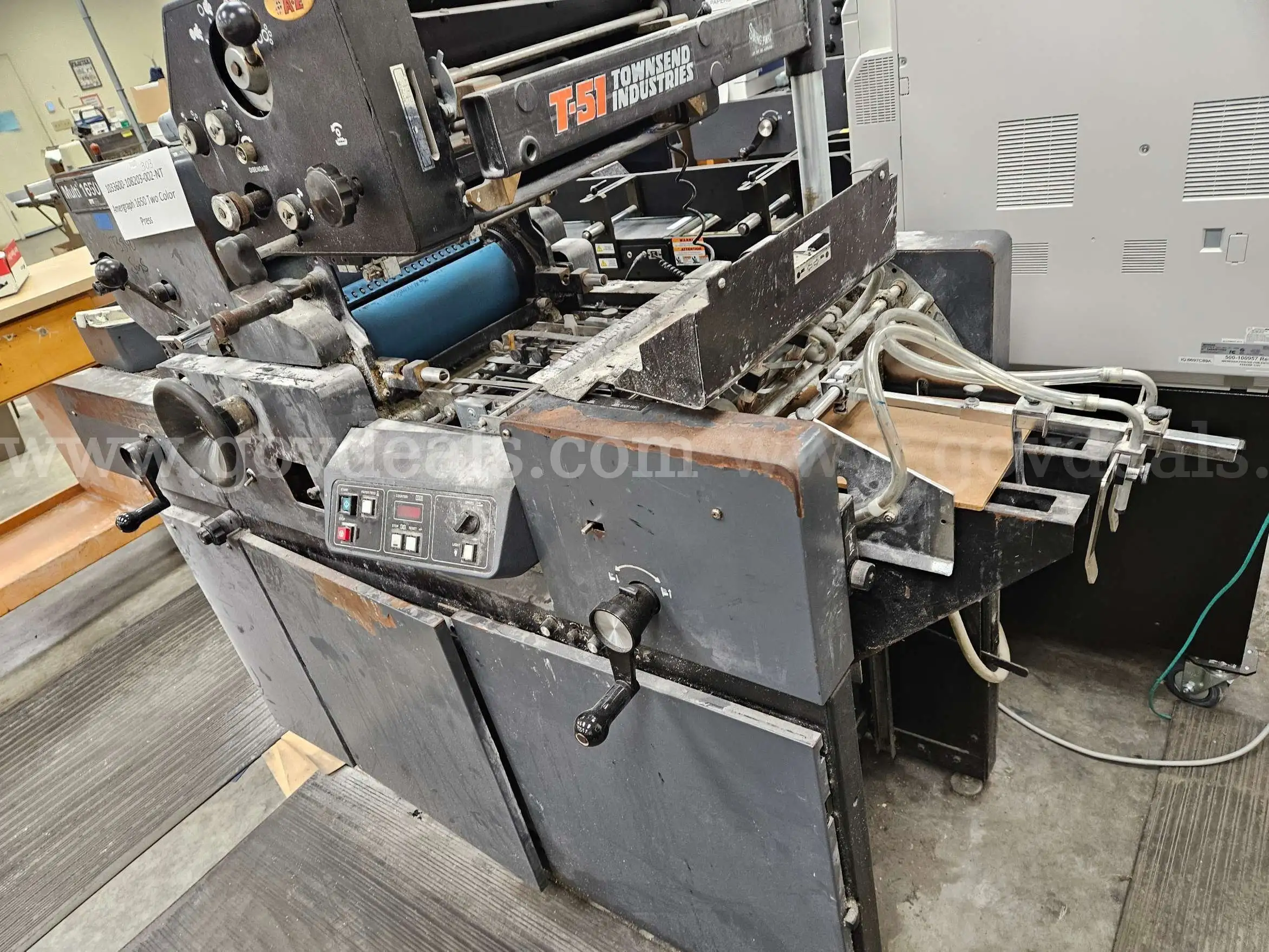 Amergraph Offset Printing Press