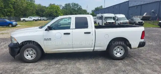 2017 DODGE RAM 1500 CC 4X4