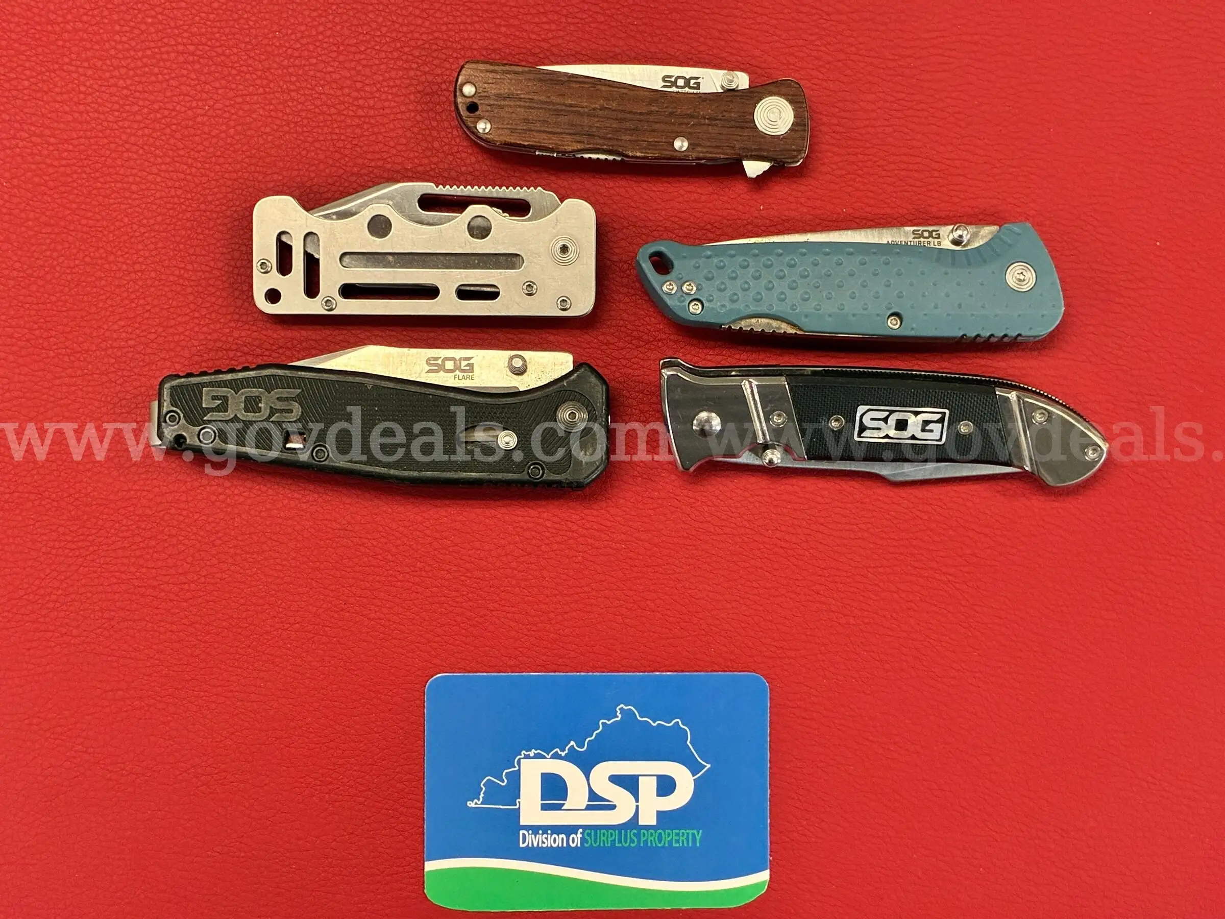 5 SOG Knives PRE-OWNED DS18717 99635 TSA