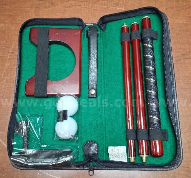 Portable Practice Putting Kit with Case PRE-OWNED DS18819 100183 TSA