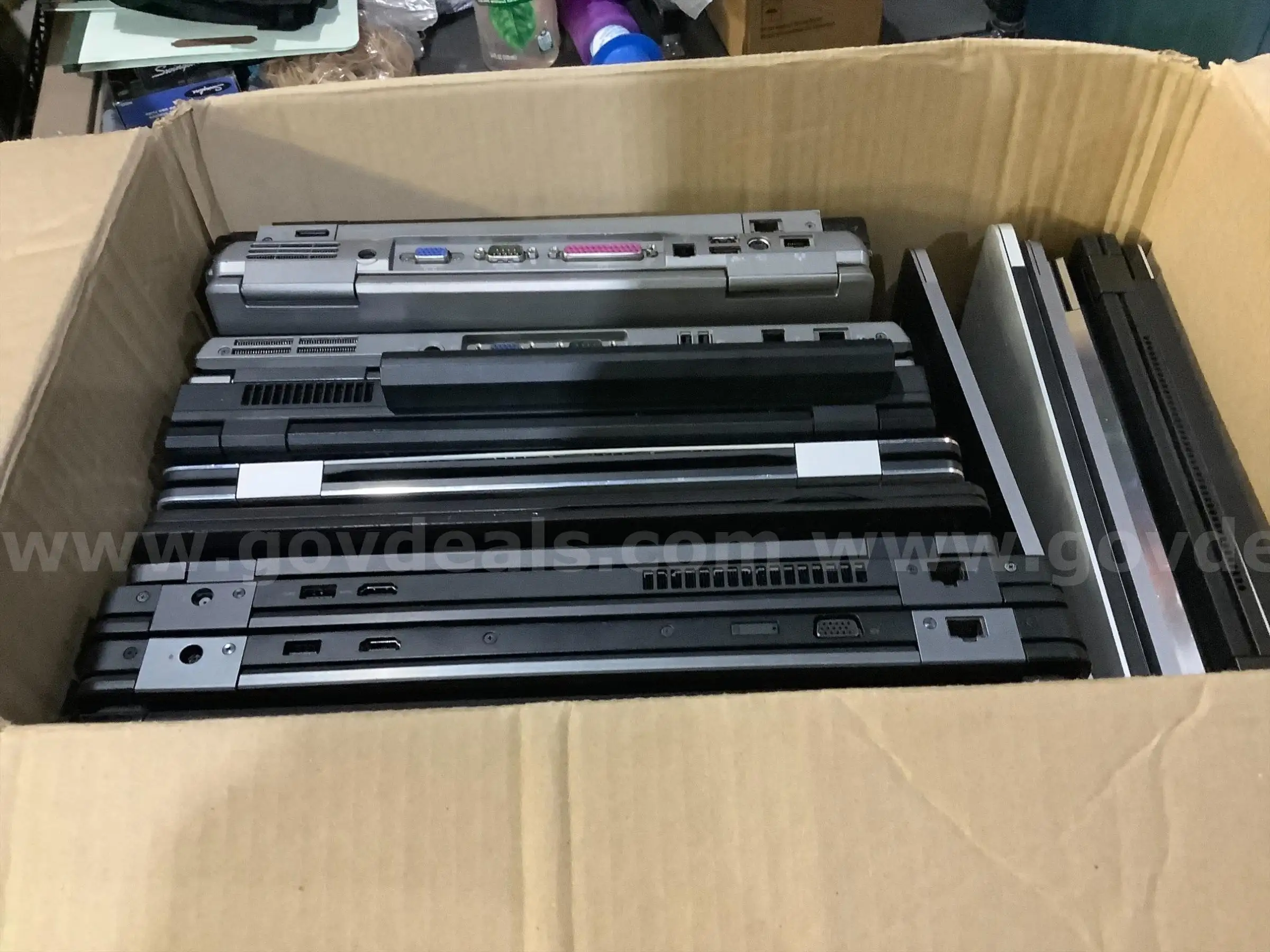 lot of 30 Used Laptops
