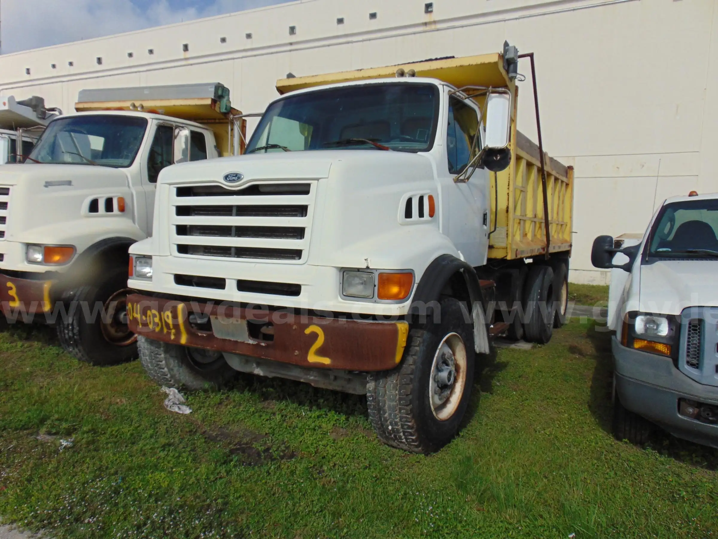 1998 Ford LT8501
