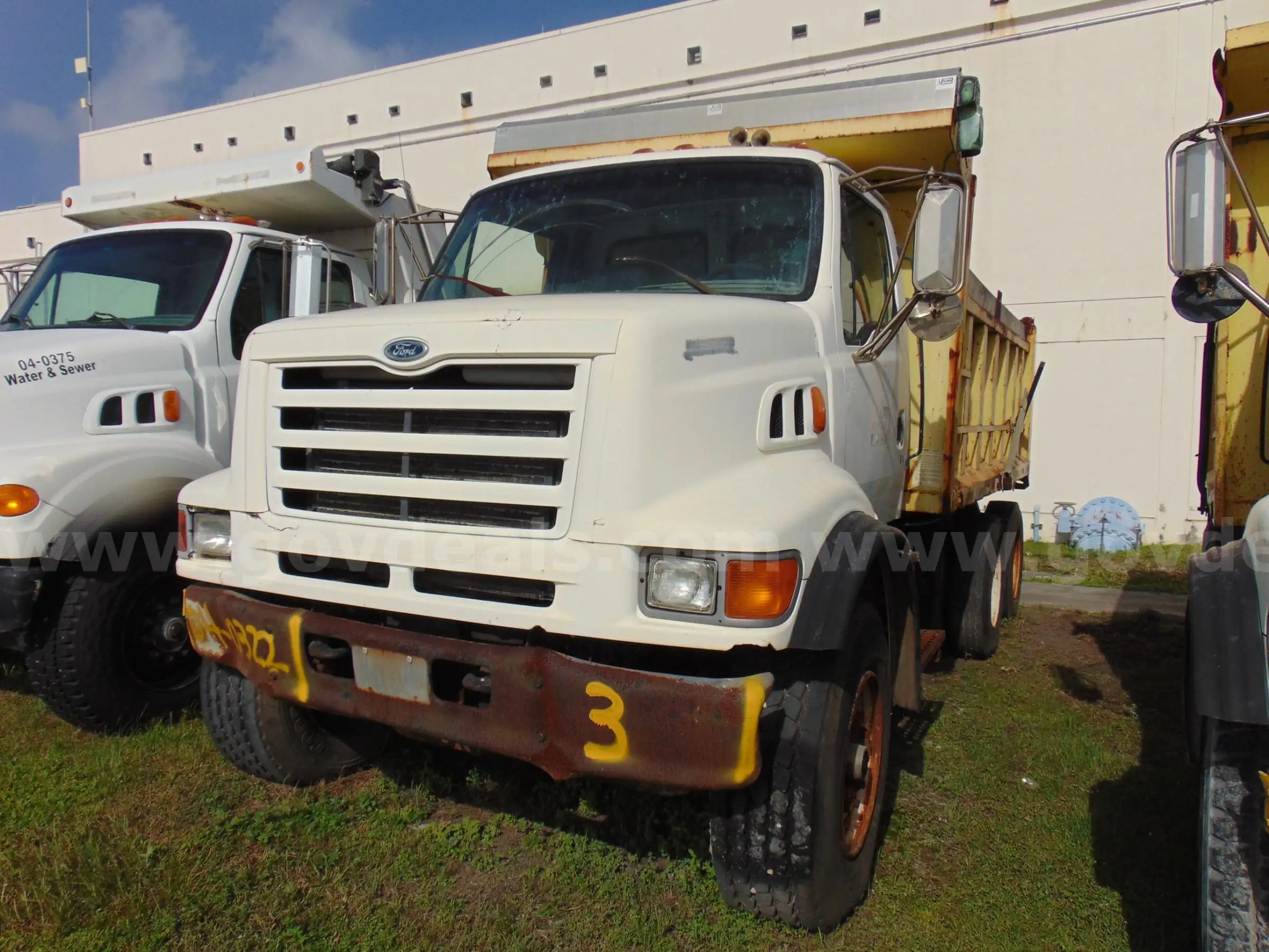 1998 Ford LT8501