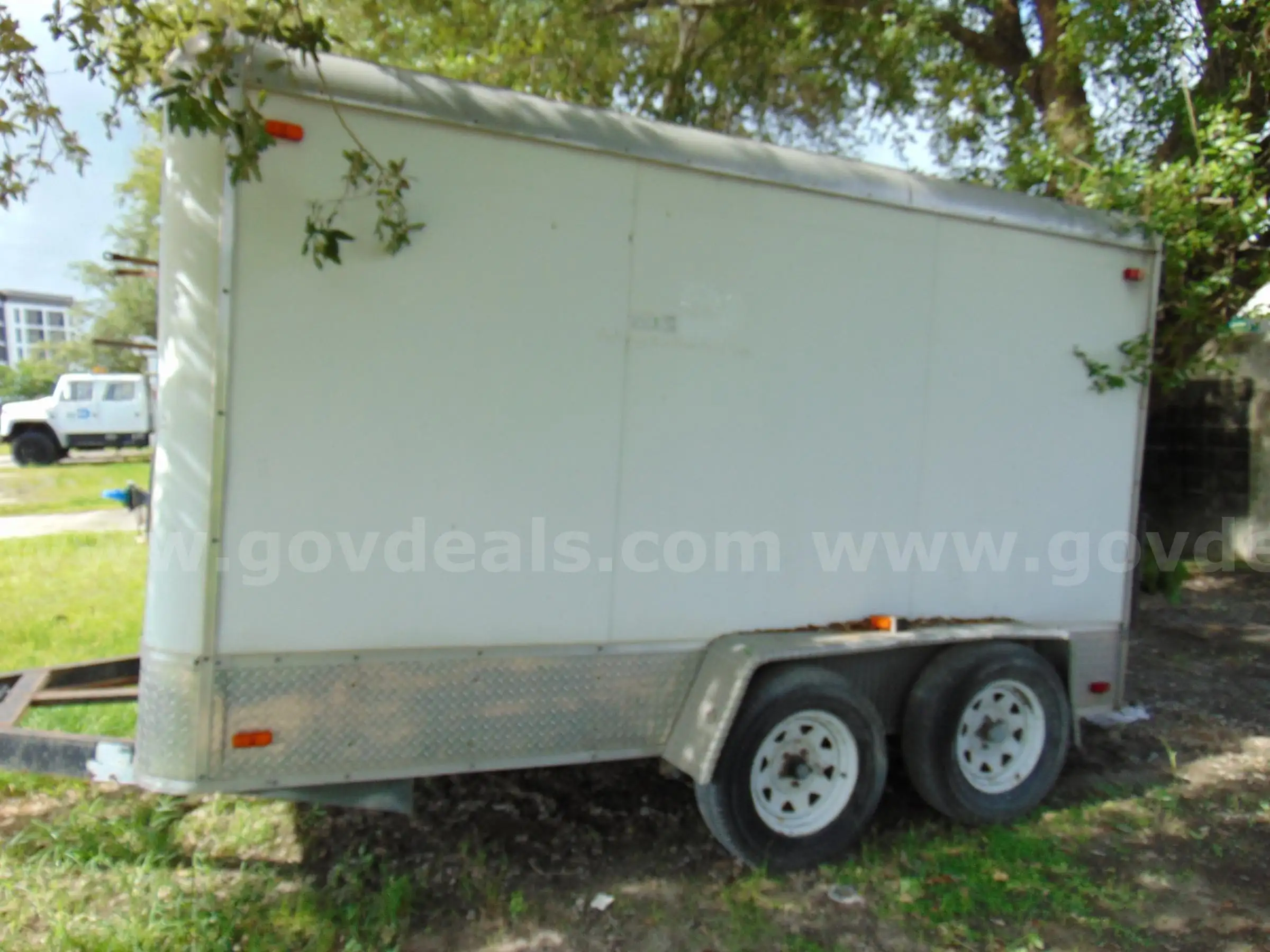12-2870 2009 enclosed trailer tandem axle. WASD 26-11 #5