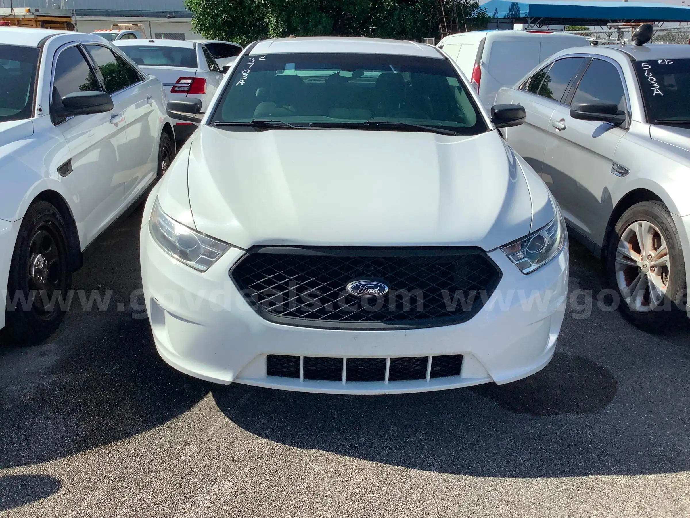 2016 Ford Taurus