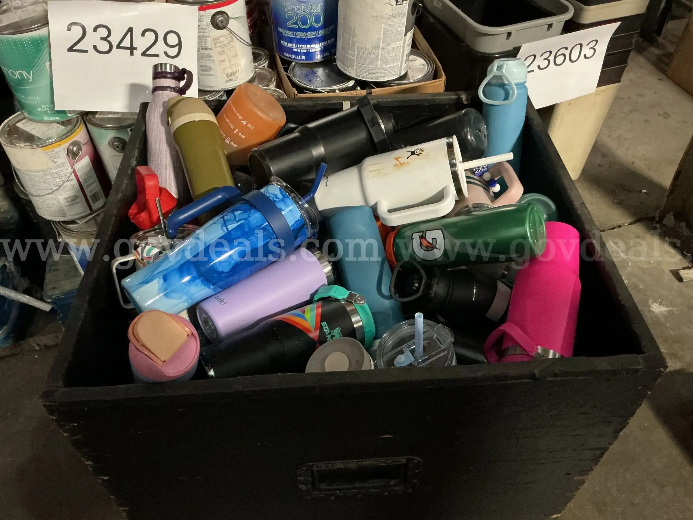 Multiple Water Bottles(Crate Not Included)
