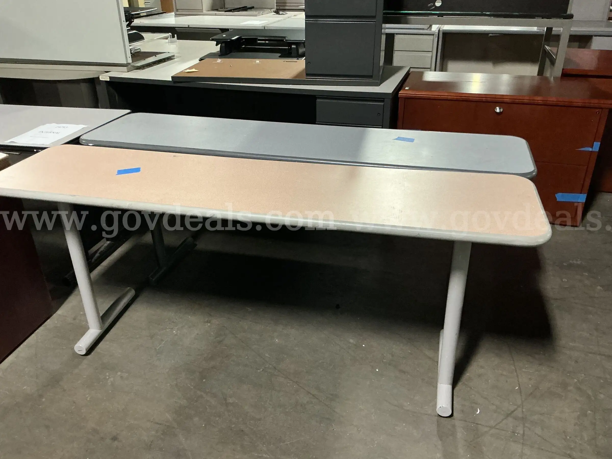 2 - Tables