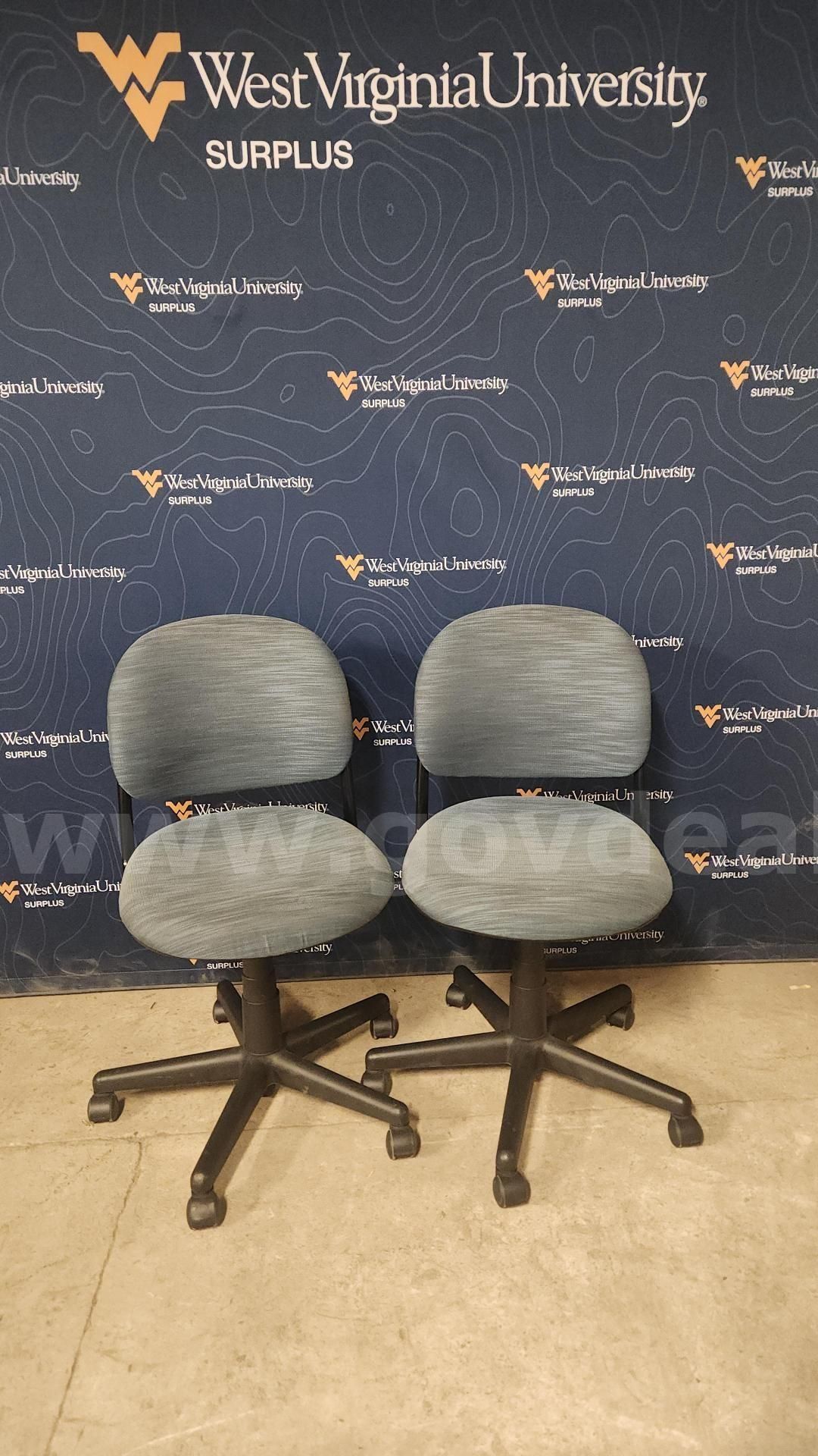 Set task office chairs