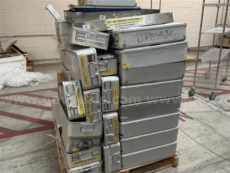 LOT OF VARIOUS INSTRUMENT STERILIZATION TRAYS