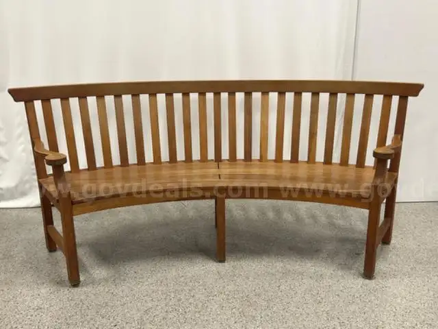 Weatherend Estate Furniture Quarter Circle Settee