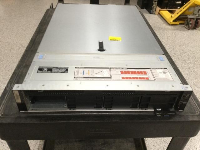 Dell PowerEdge R740