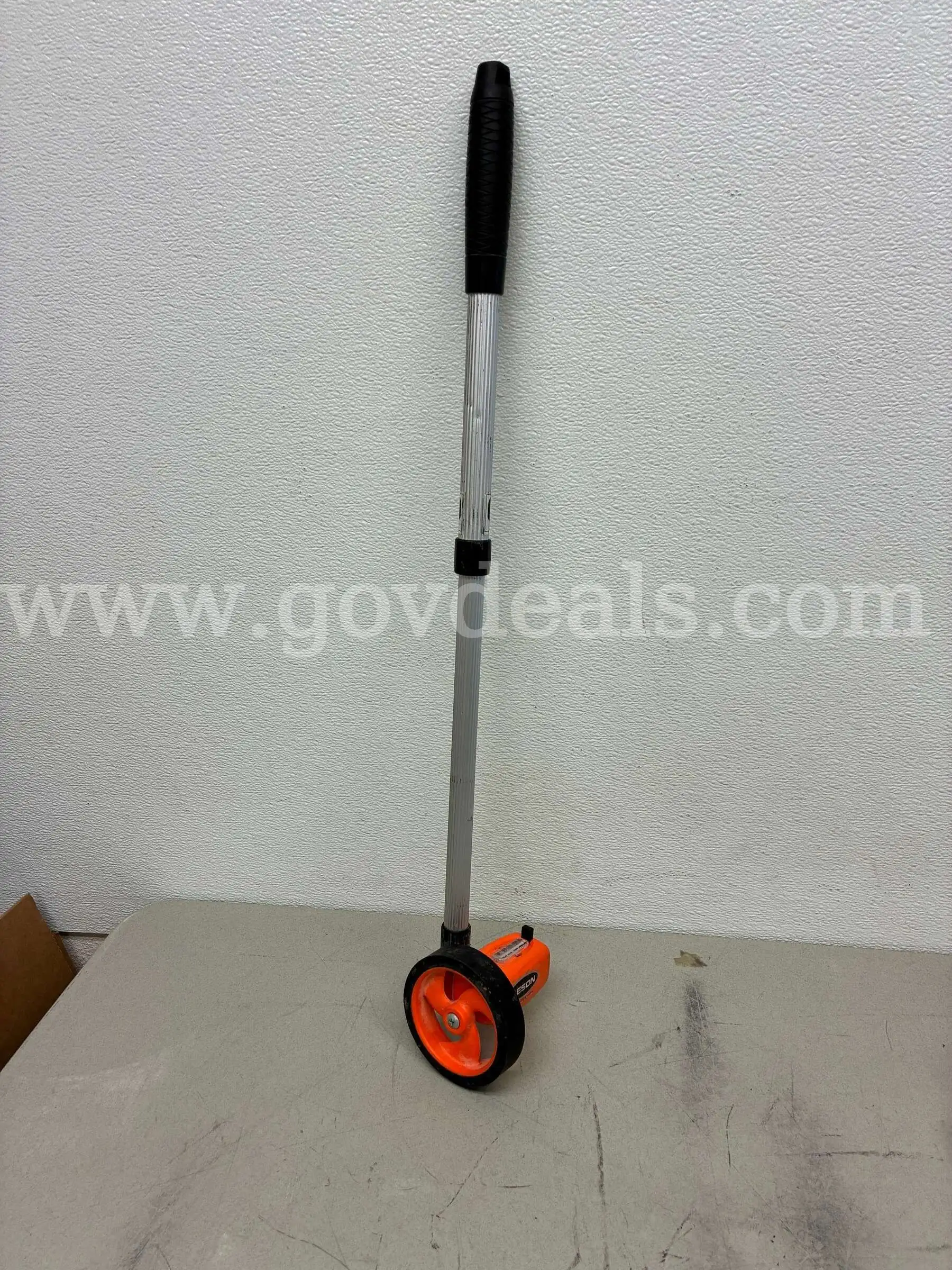 KESON MEASURING WHEEL