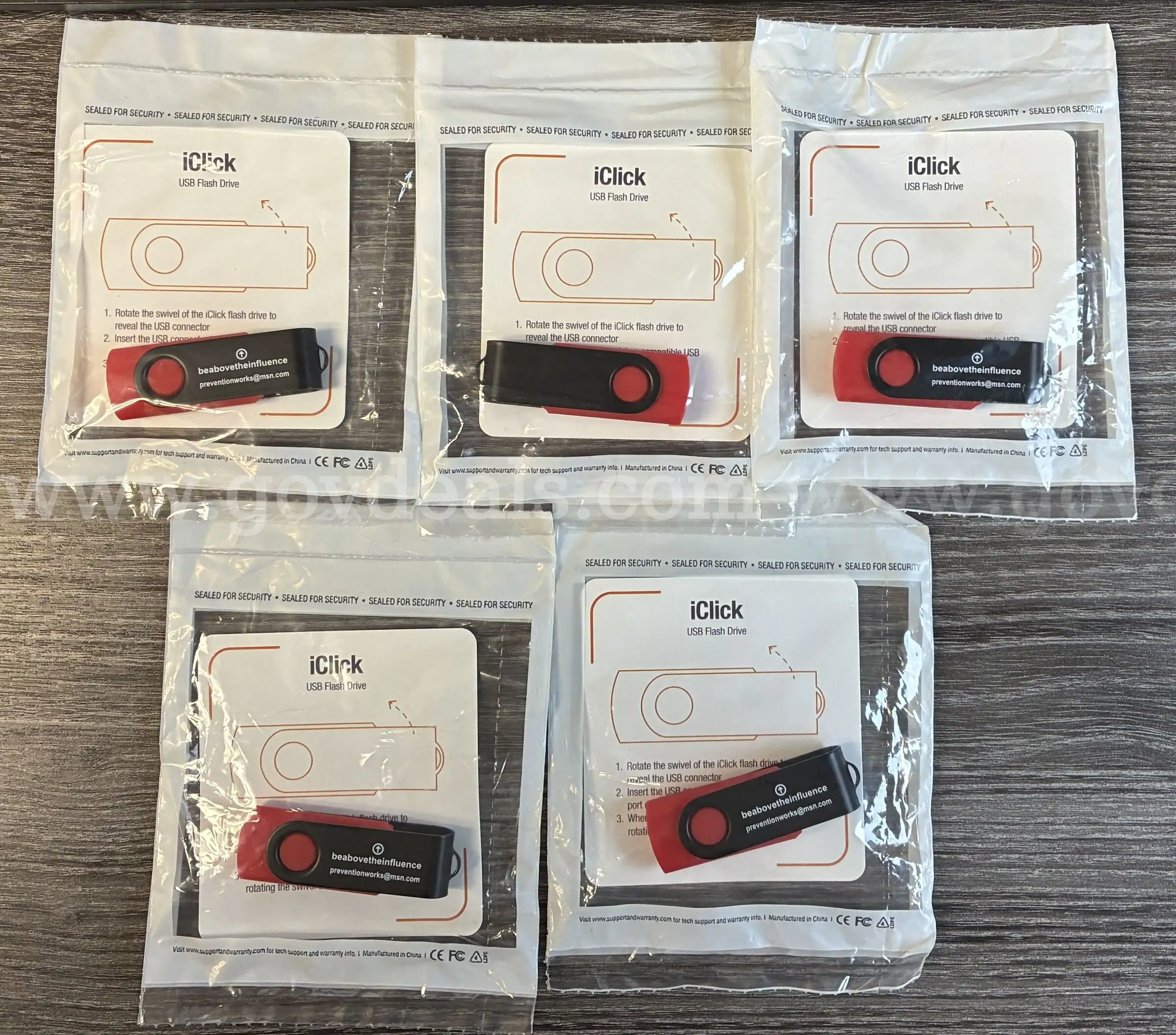 iCLICK USB FLASH DRIVE LOT