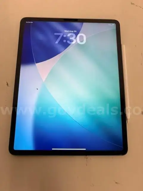 Apple iPad Pro 12.9 4th Gen with Apple Pencil 2