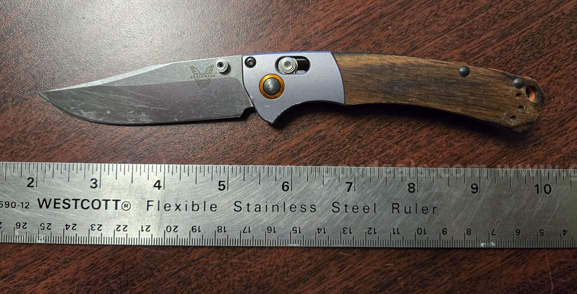 Benchmade S30V Knife (Juneau AK)