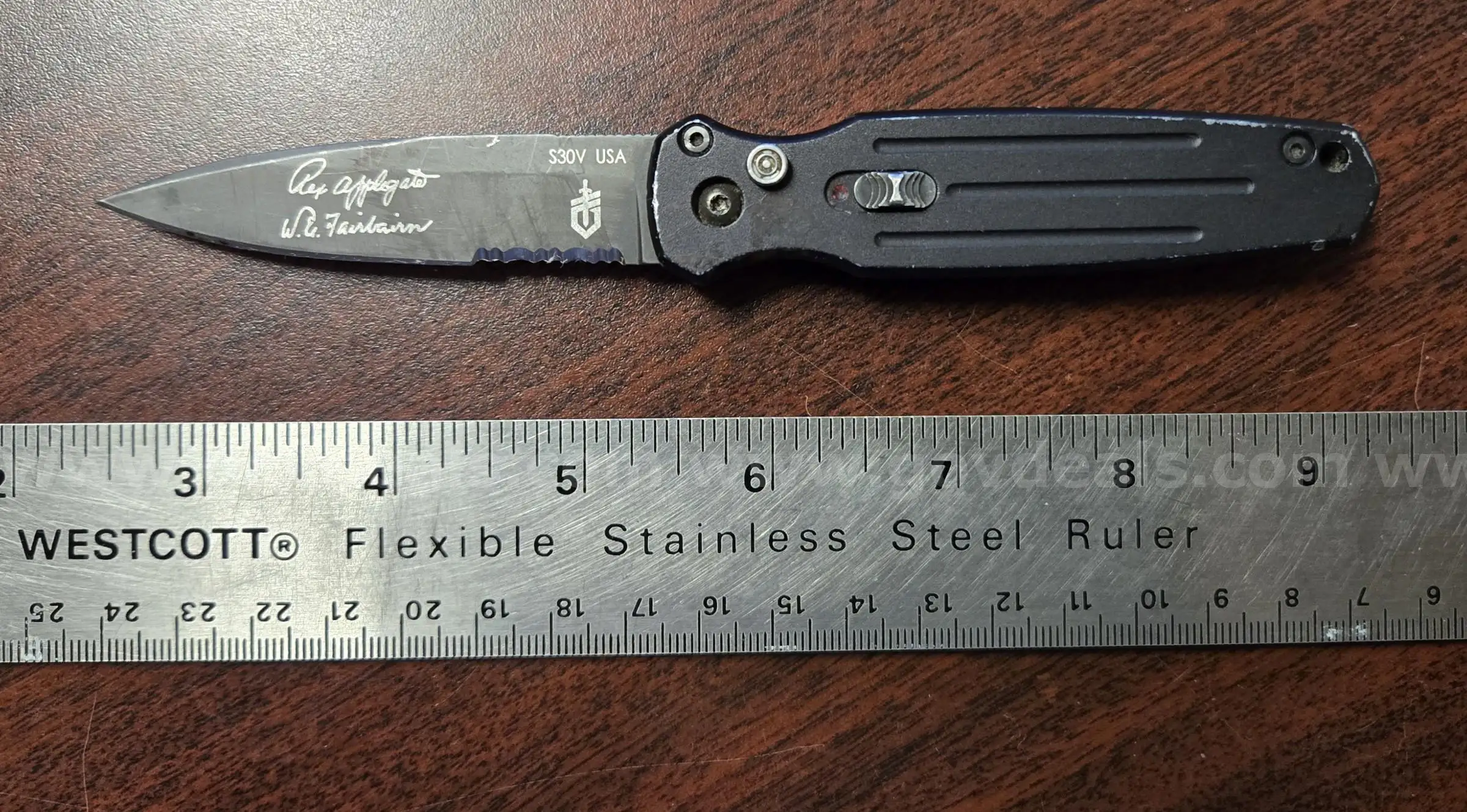 Gerber OTF S30V Knife (Juneau AK)