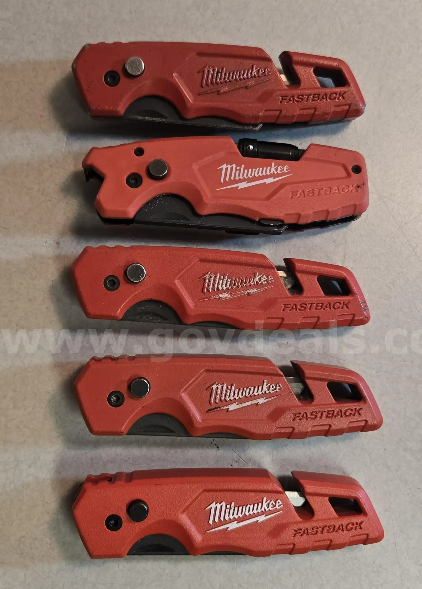 Milwaukee Razor Knifes (Juneau AK)