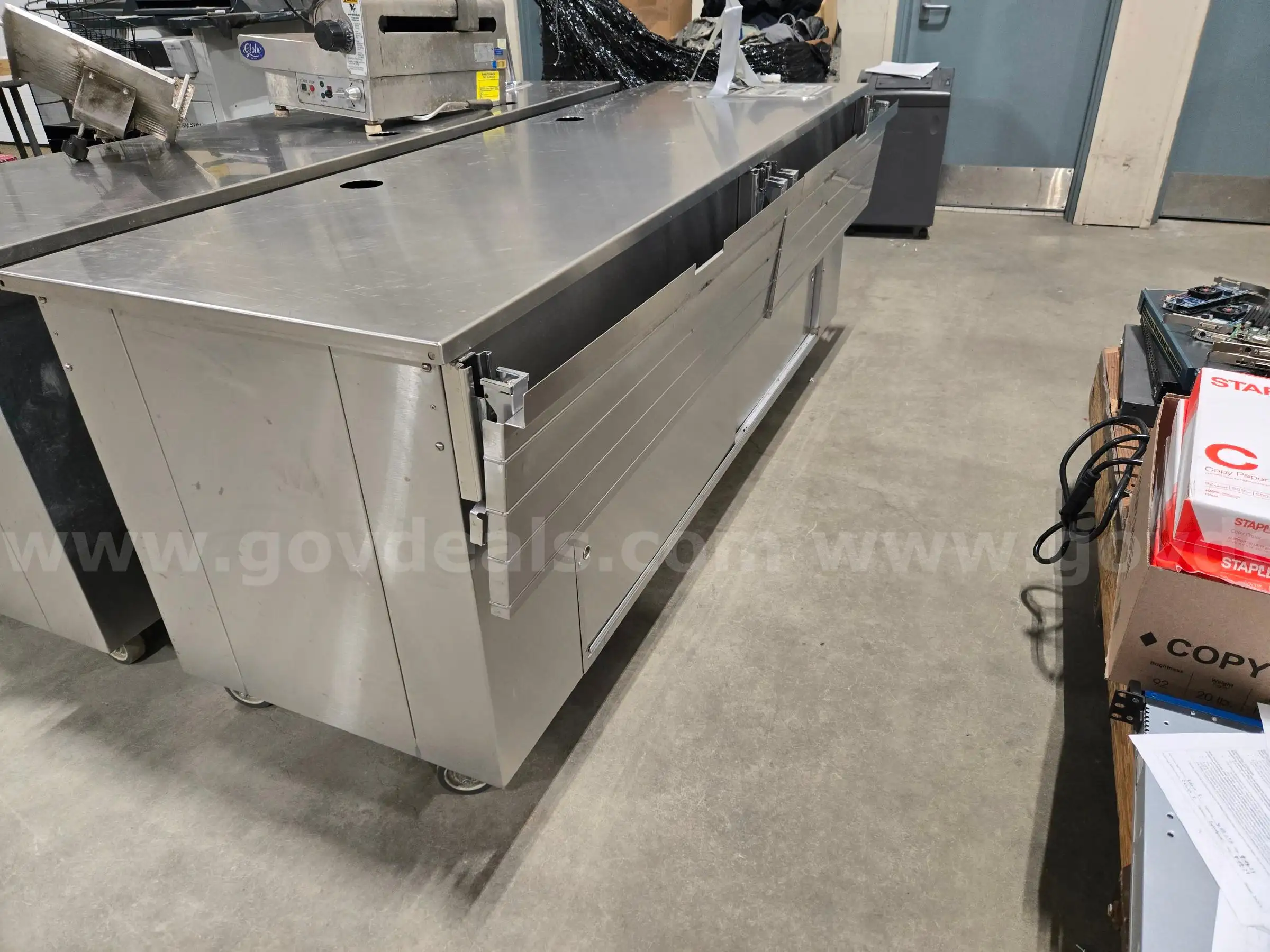 Stainless Steel Prep Table (Anchorage AK)
