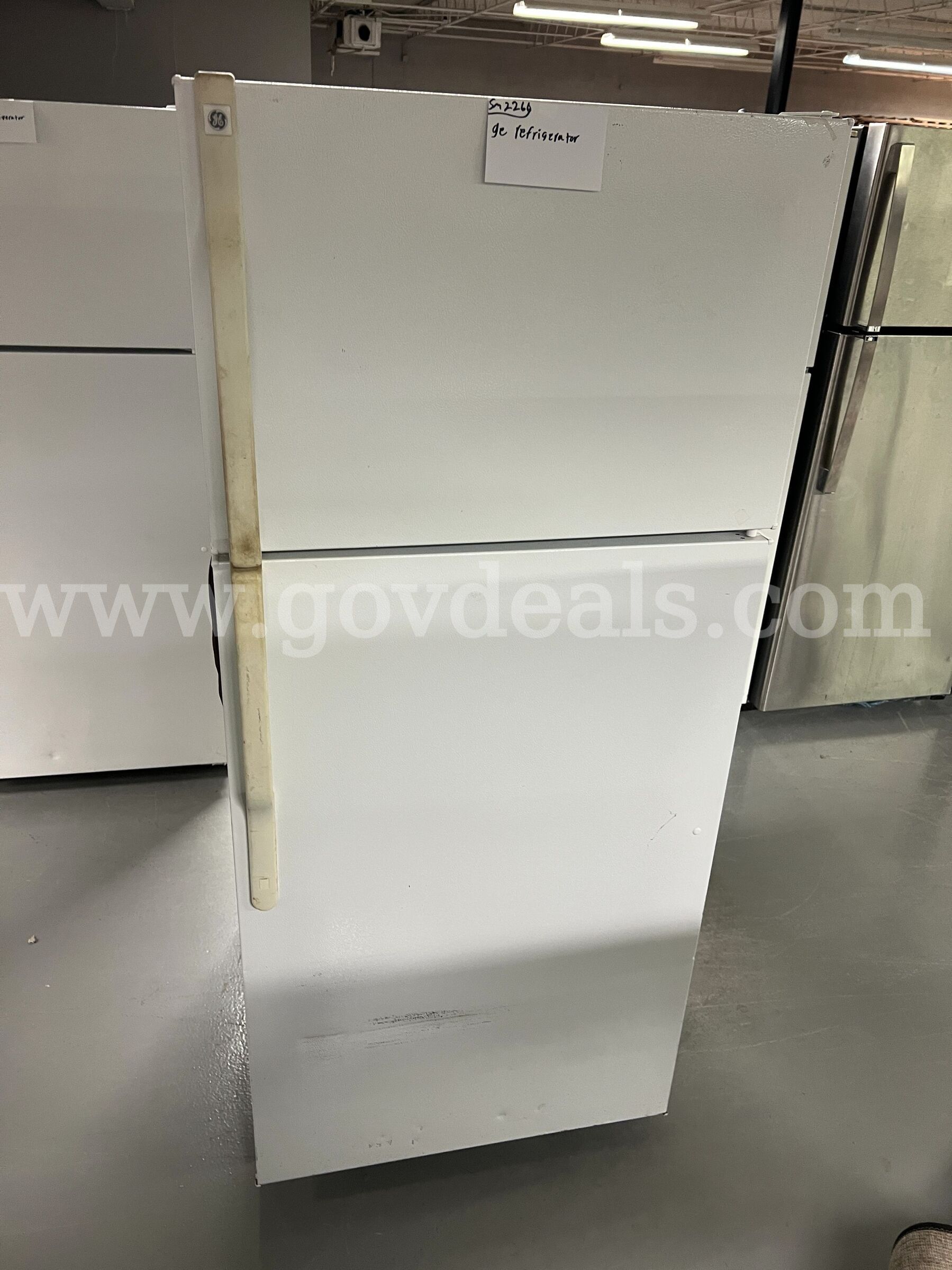 GE Refrigerator