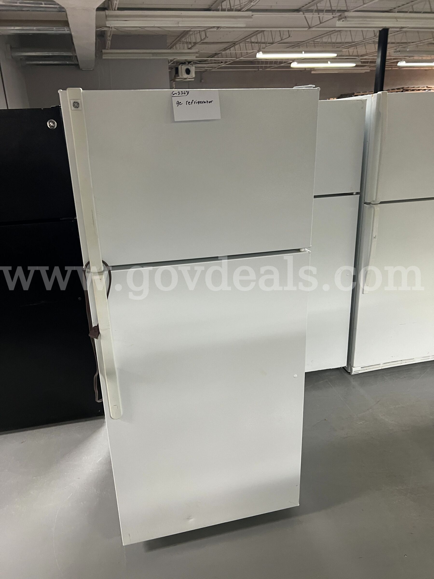 GE Refrigerator