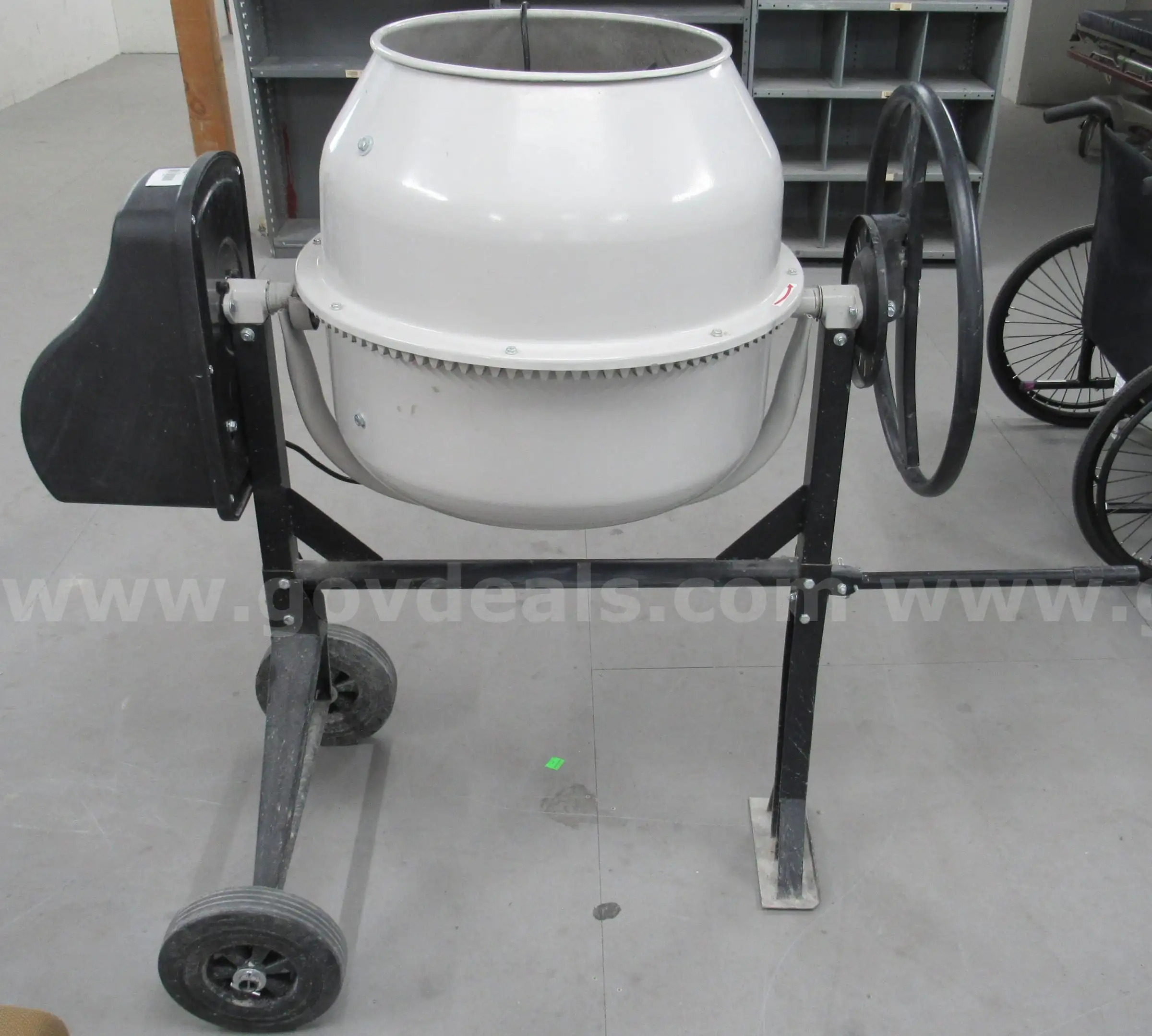 Klutch Cement Mixer U3569