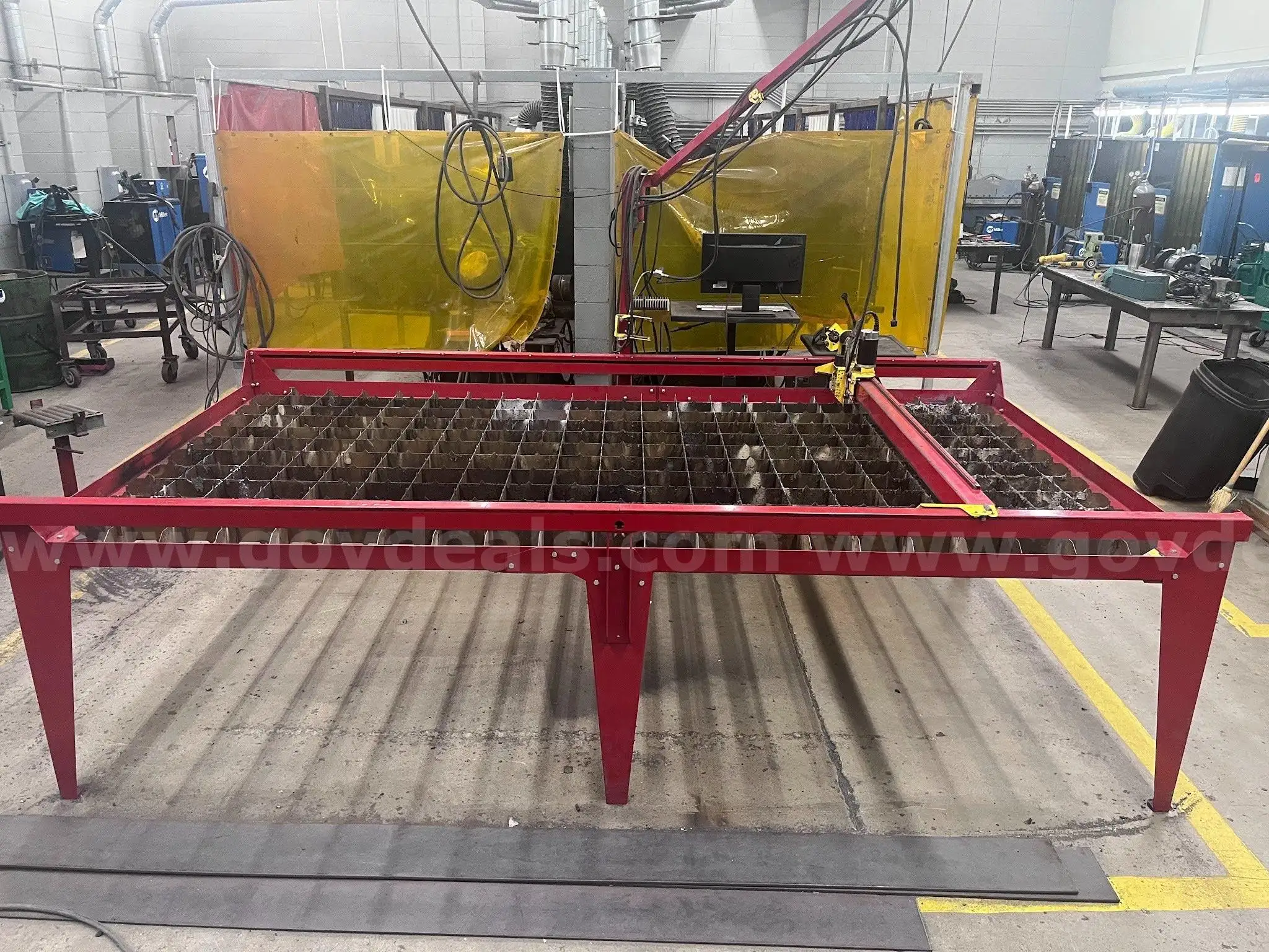 Samson 510 Plasma Cutting Table