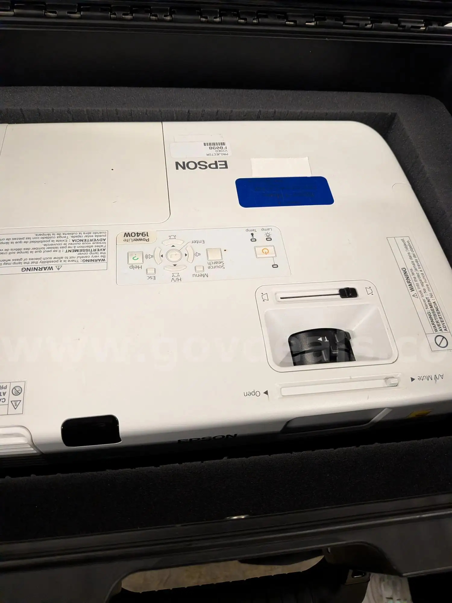 12 Epson 4K Projectors
