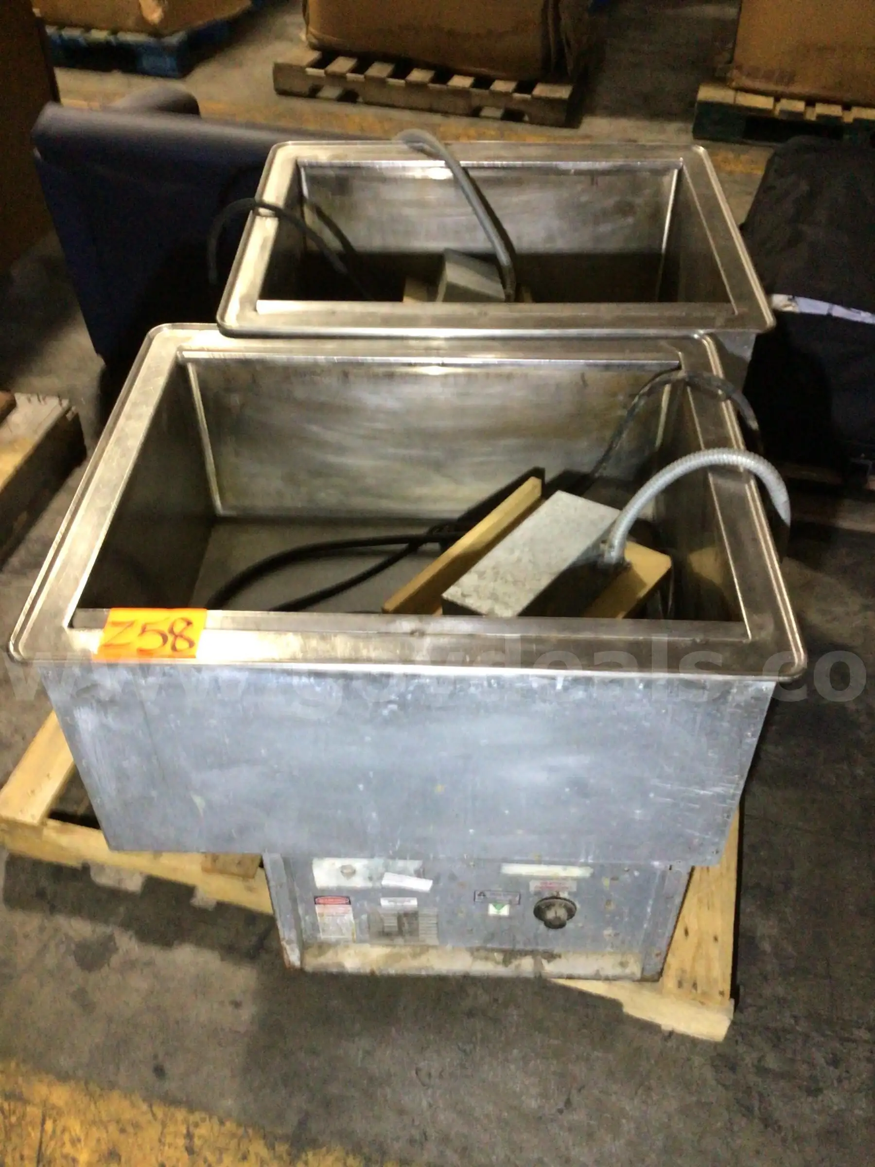 Drop in Hot Cold Well (2 pcs)