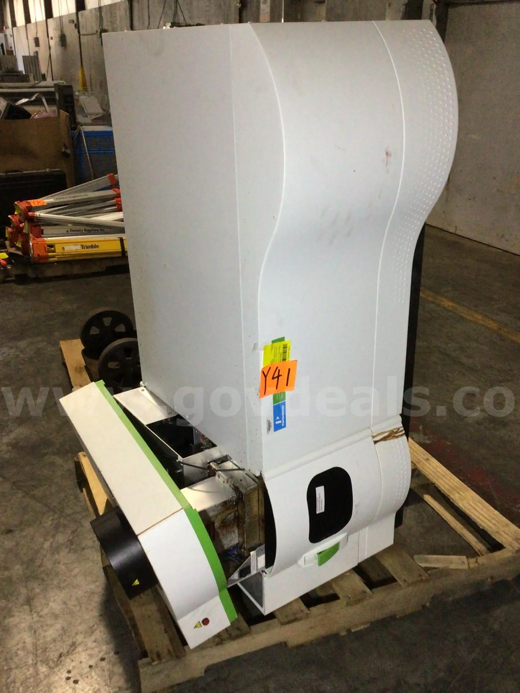 PerkinElmer Optima 8300 ICP-OES