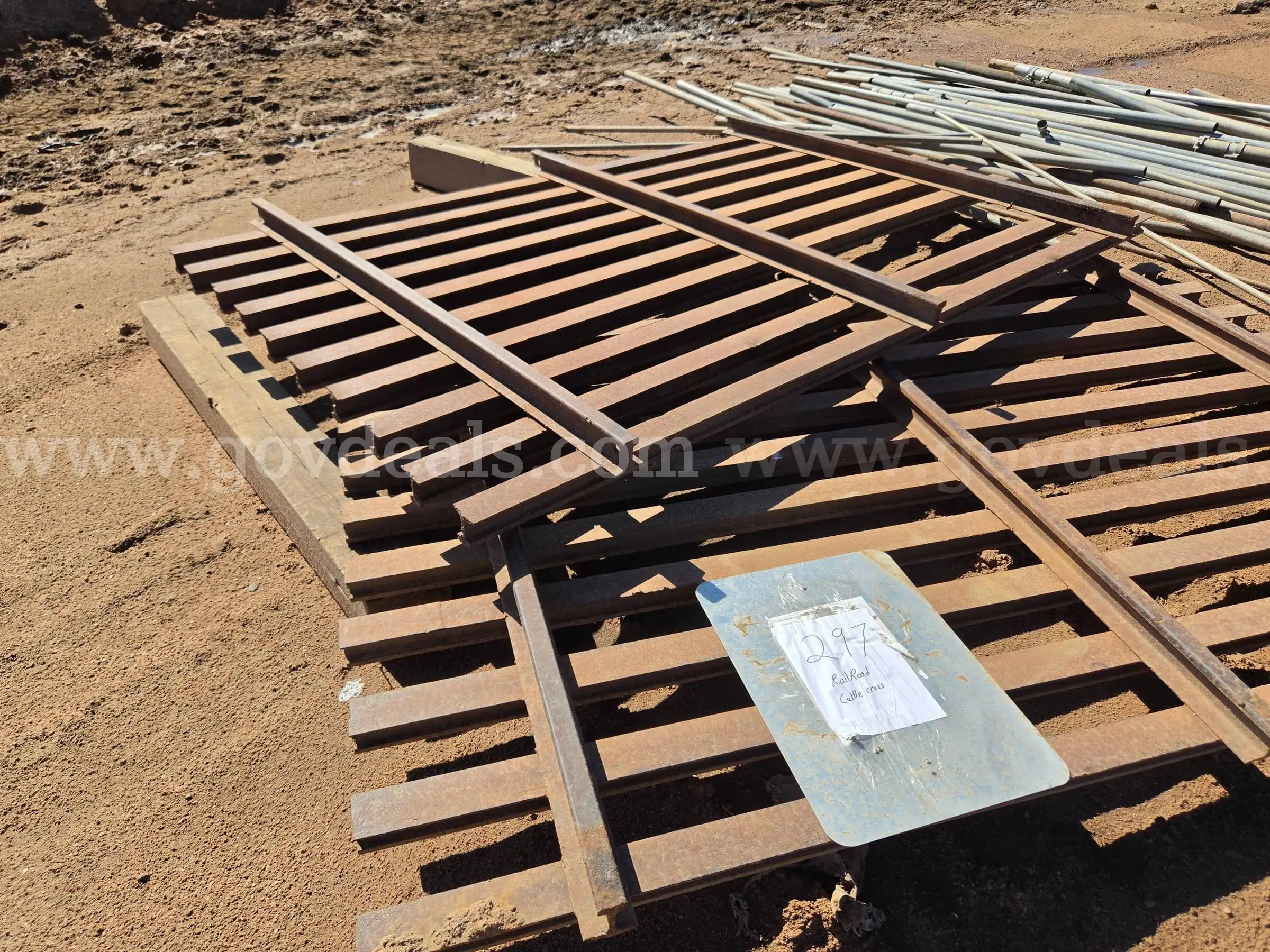 (1) Set of Rail Road