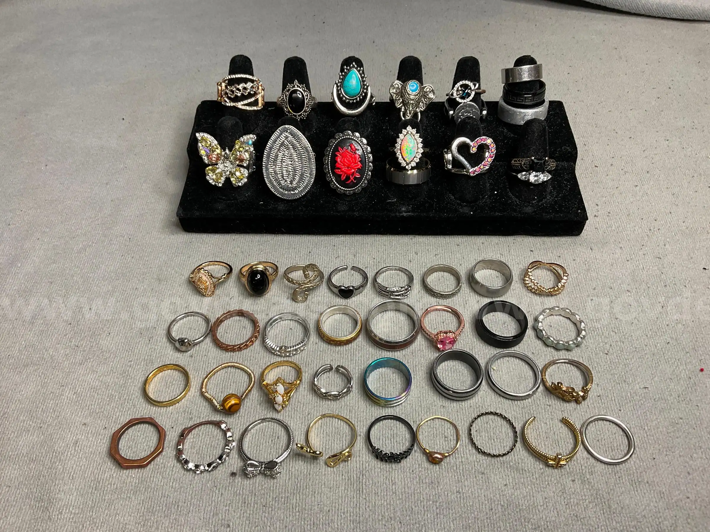 50 - Costume Rings