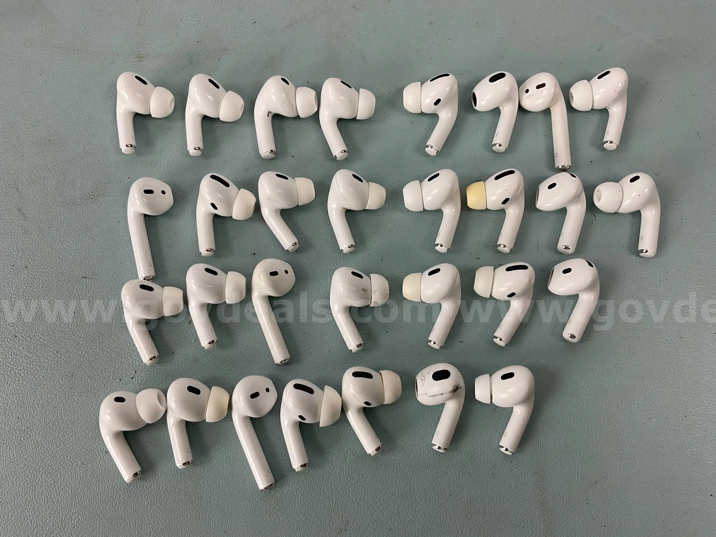 30 - Misc. Loose Apple AirPods without Charging Cases Untested