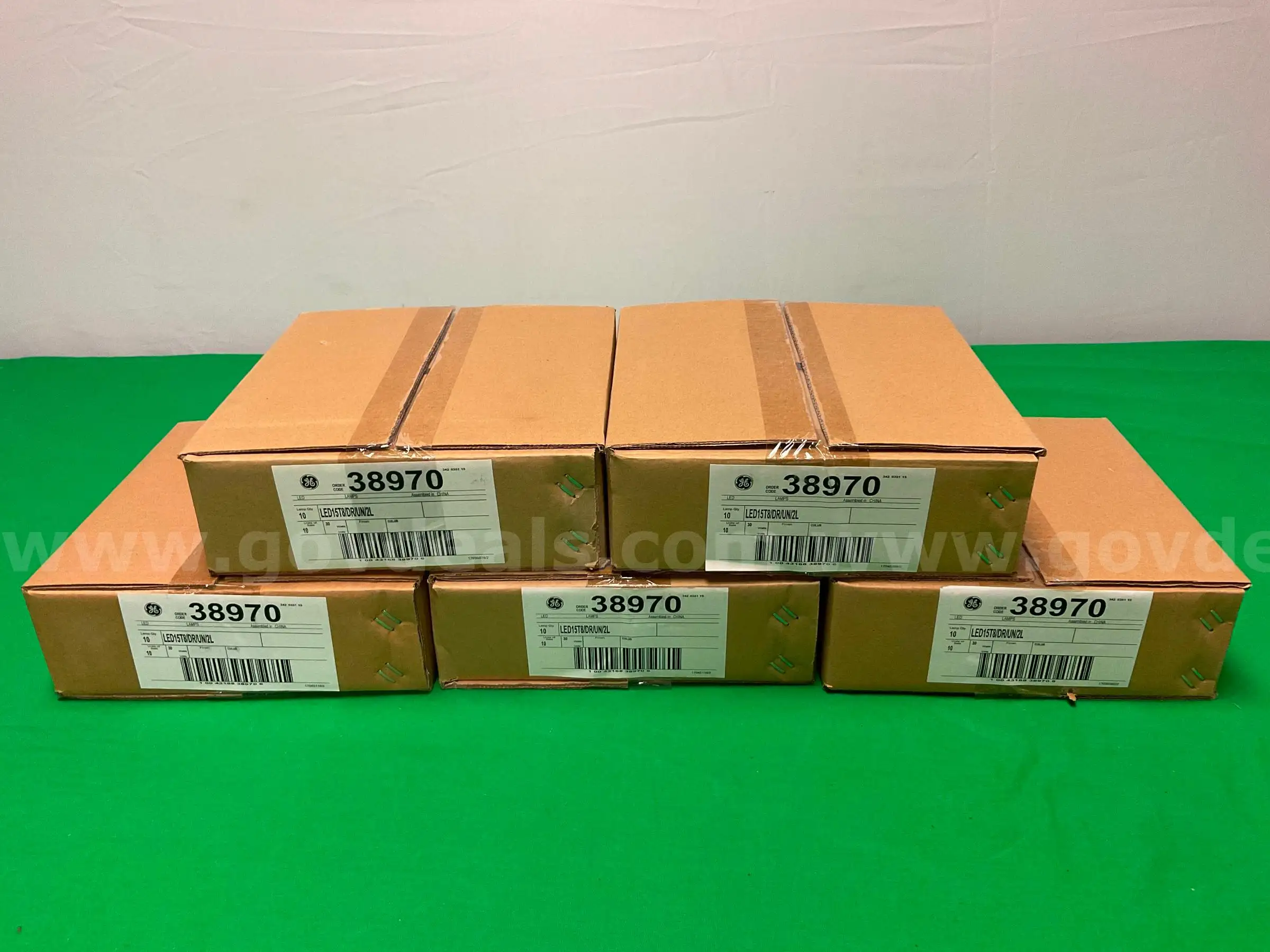 50 - General Electric LED15T8 DR UN 2L LED Ballasts in Packaging