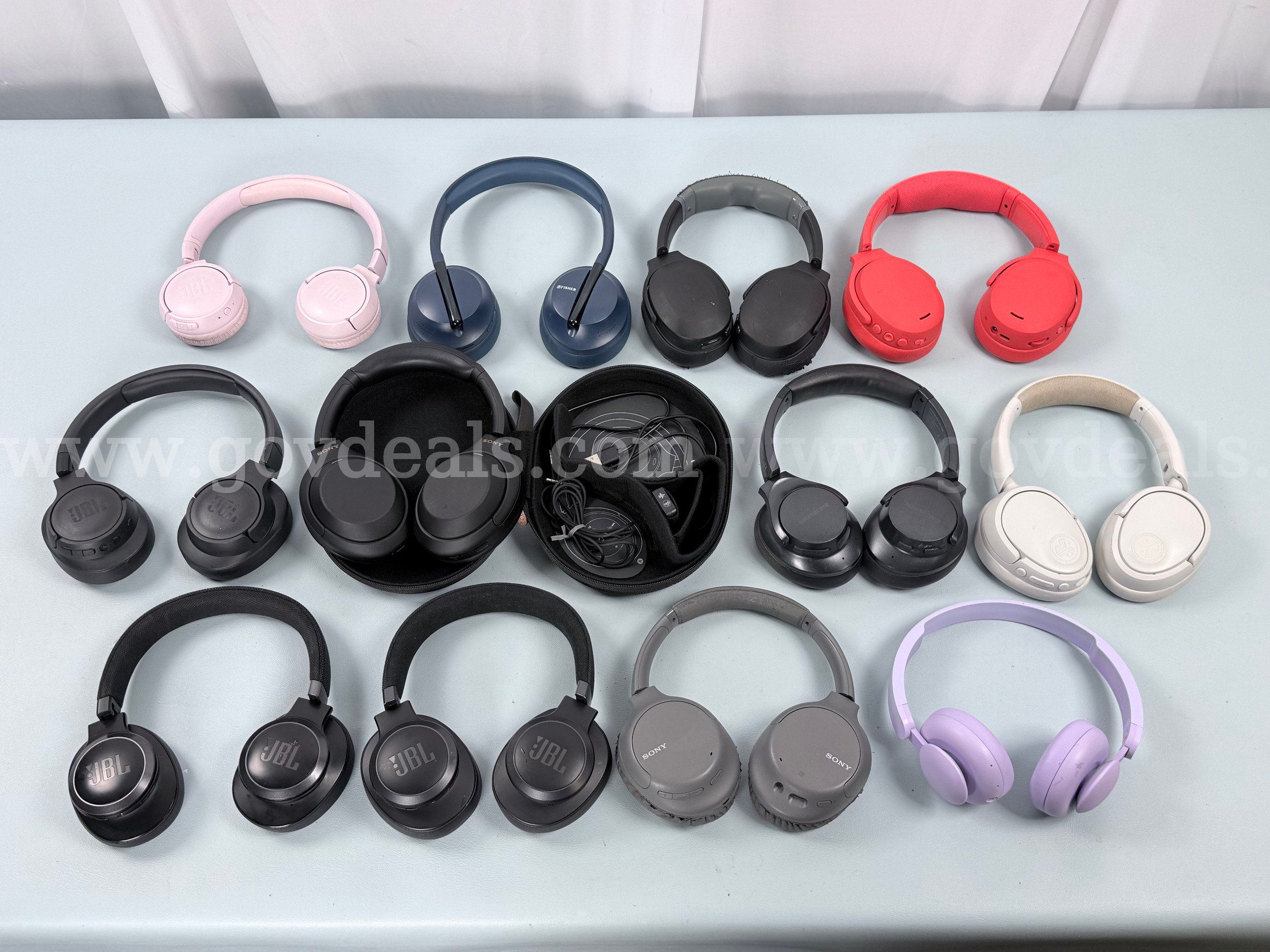 12 - Bluetooth Wireless Headphones Including JBL Skull Candy Sony and More (Untested)