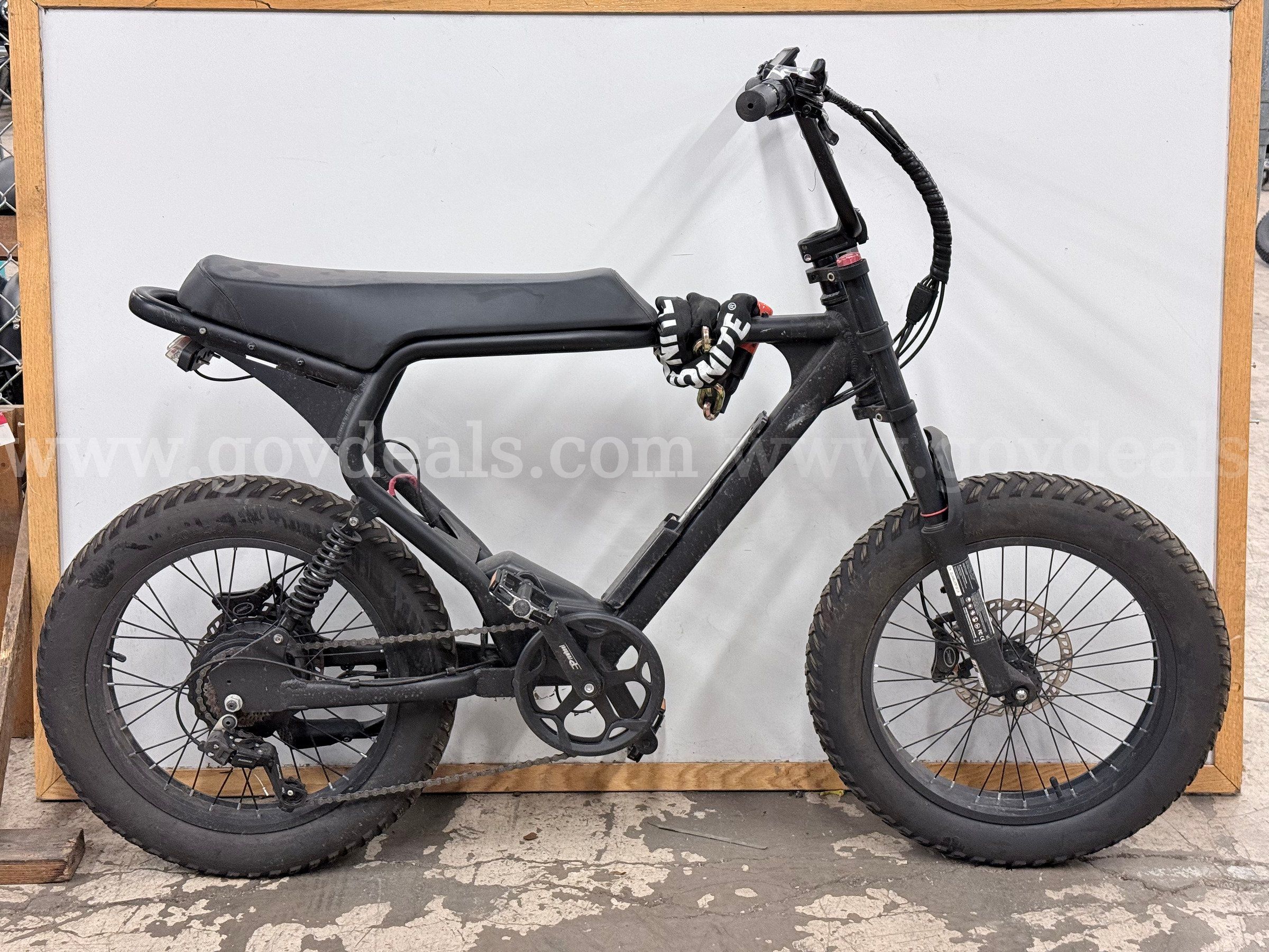 MacFox EL-M19 Electric Bicycle CT 18 (Missing Battery Untested)