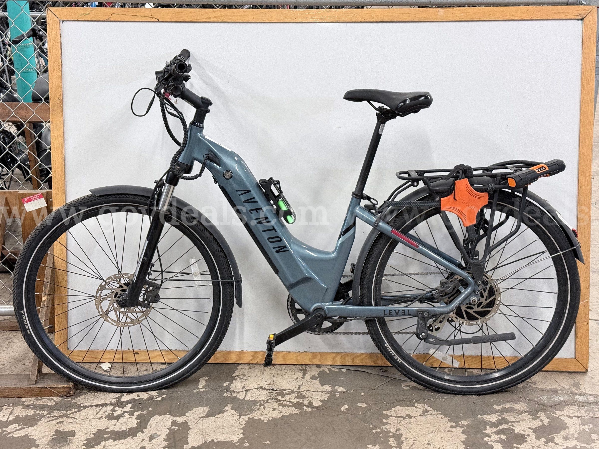 Aventon Level Electric Bicycle with Battery CT 16 (Powers On)