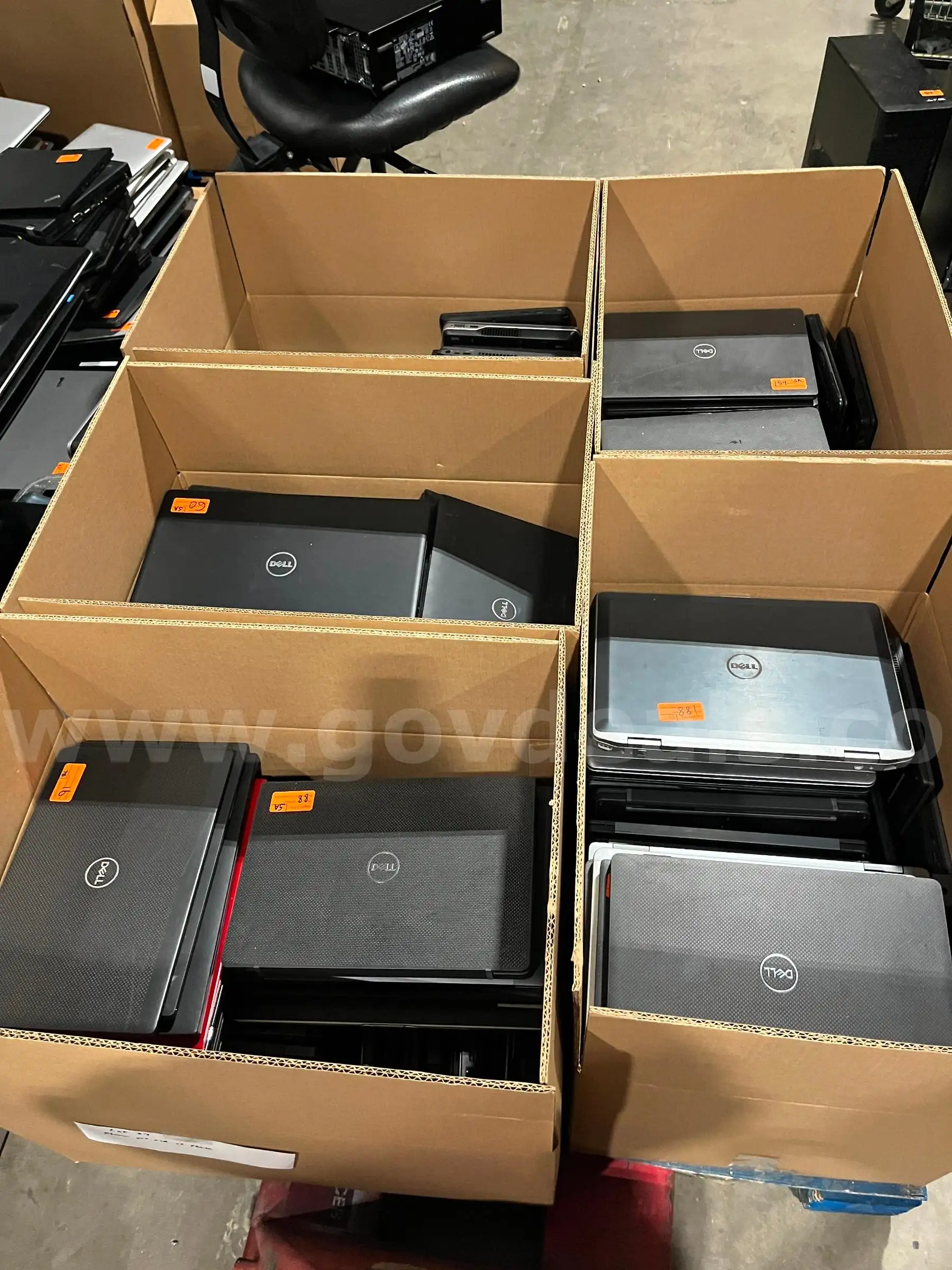 Lot of 393 Dell Latitude other office laptops. UNTESTED AS IS. NO HDDS