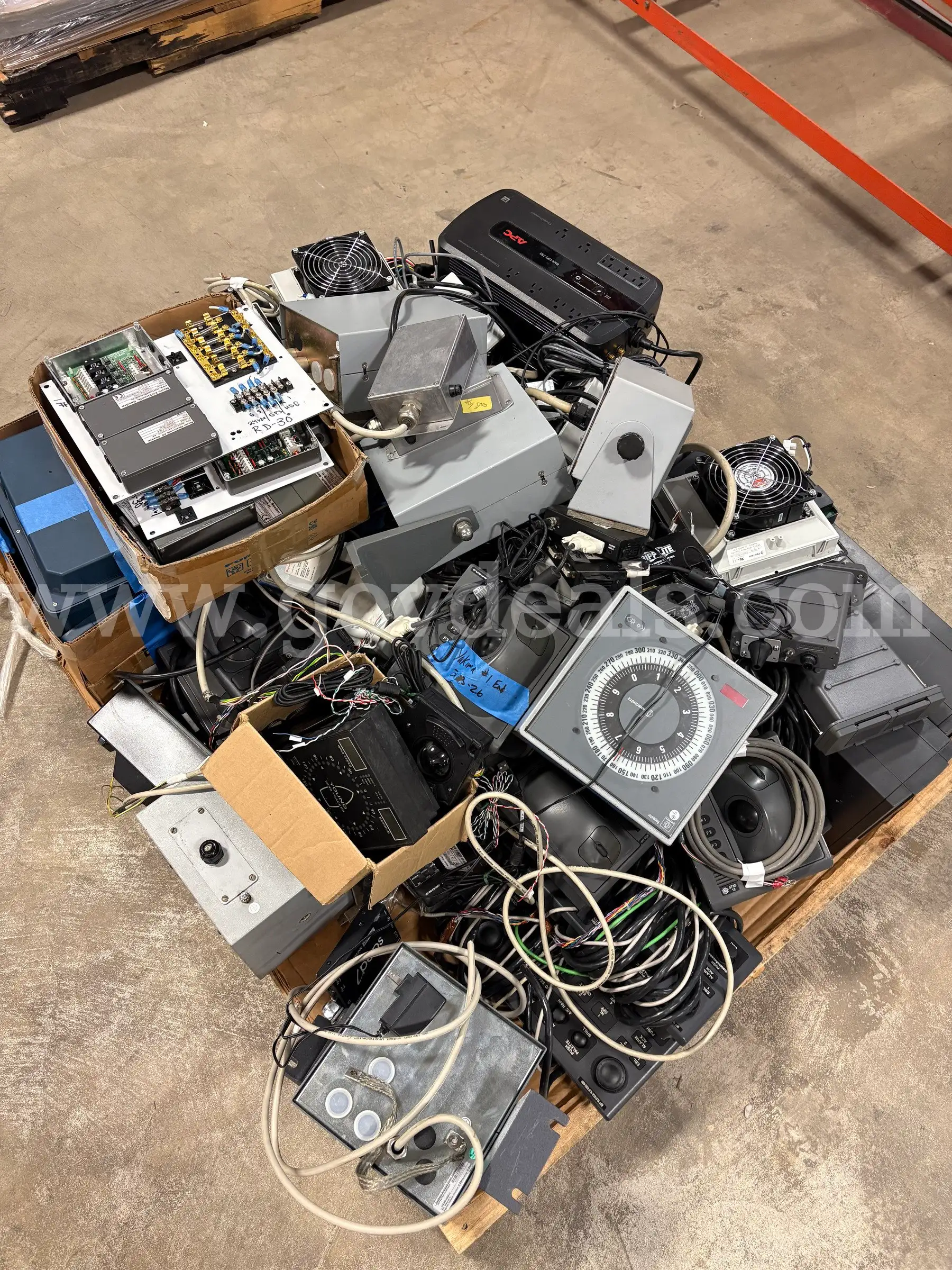 Marine Navigation & Electronics Equipment Lot Furuno APC Gyro EHMF & More (ID# 47279) (J01-5R) (26-1