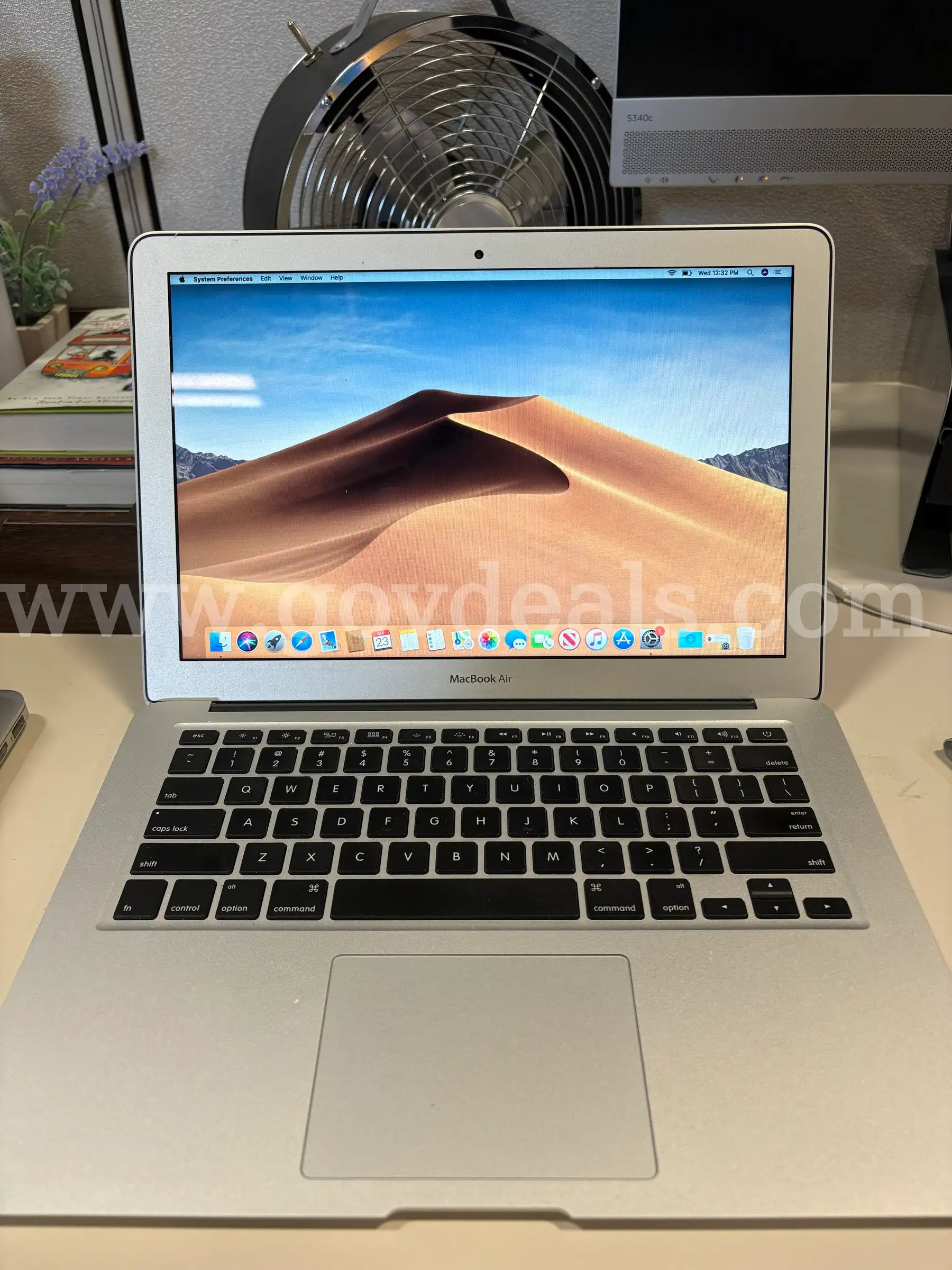 MacBook Air 13-inch Early 2015 1.6GHz Intel Core i5 8GB RAM (ID# 47955) (H02-2R) (No UPC)