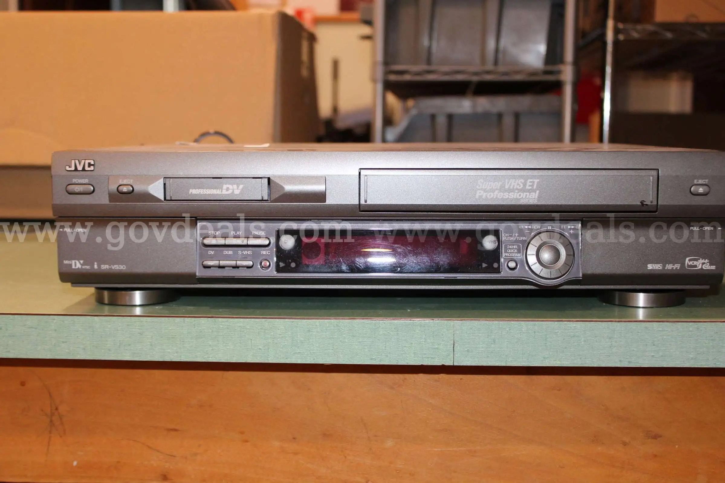 JVC SR-VS30U