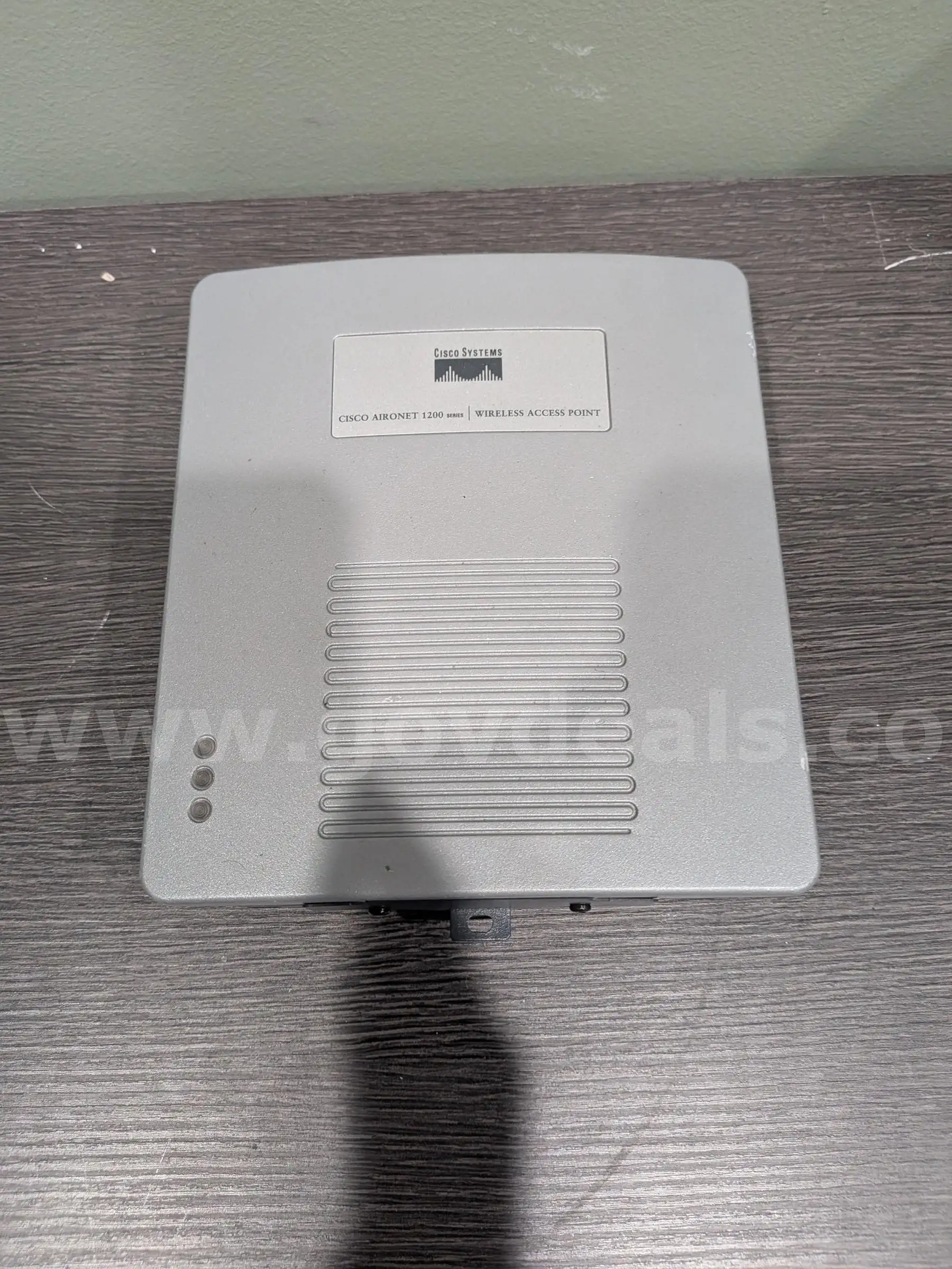 Cisco Wireless AP - AIR-AP1220B (Qty 1)