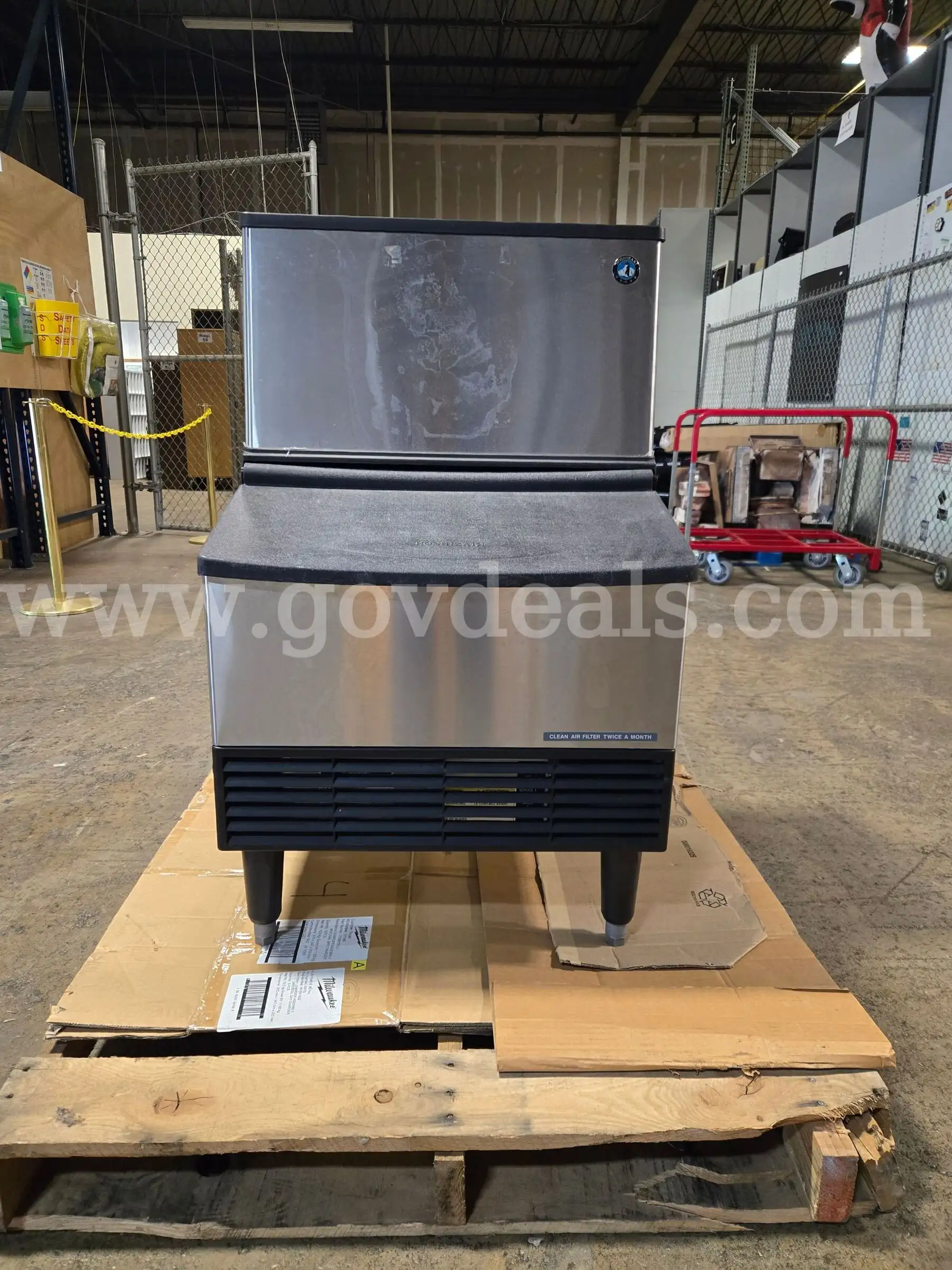 Hoshizaki Undercounter Ice Machine